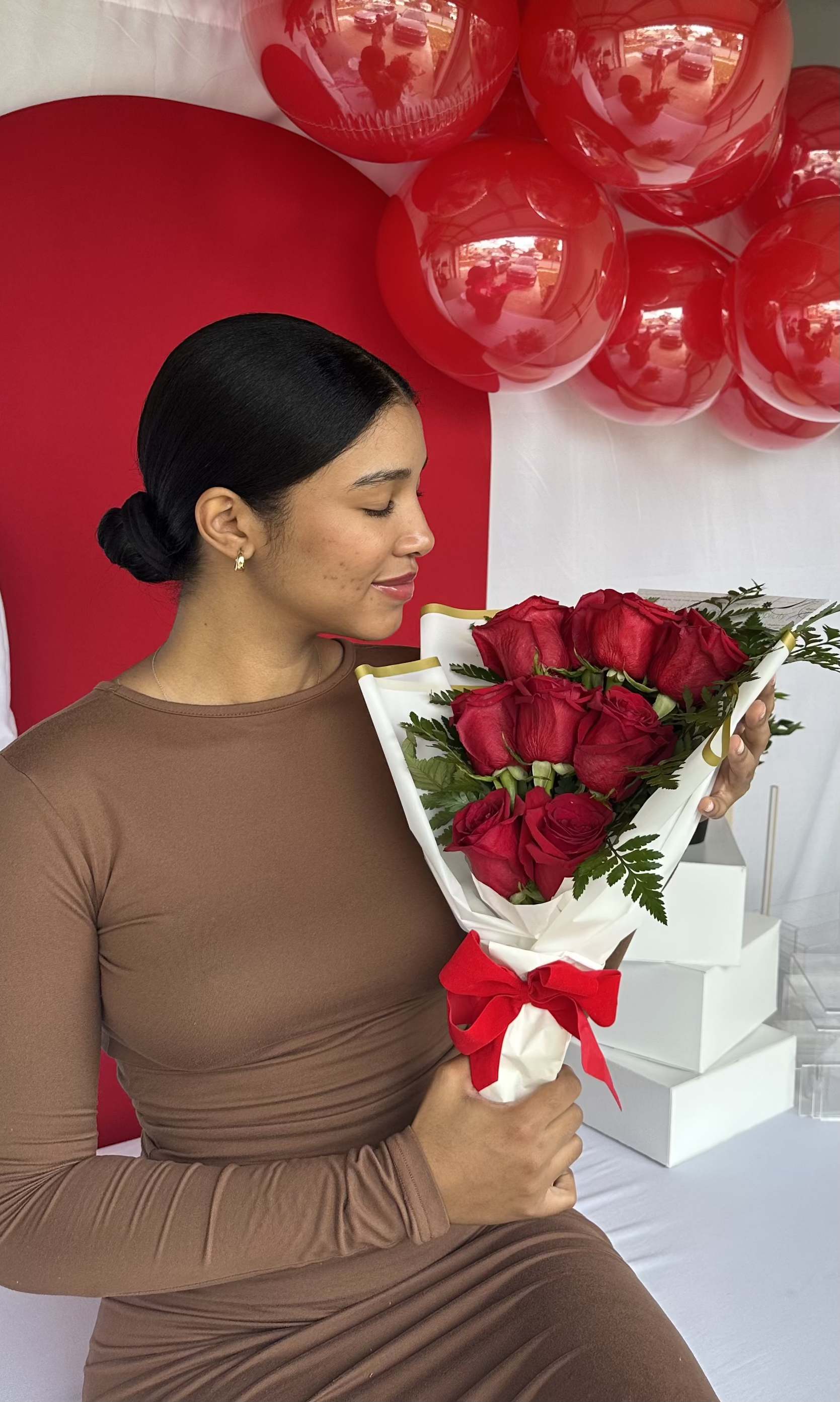 Little red bouquet - Little bouquet of red roses.