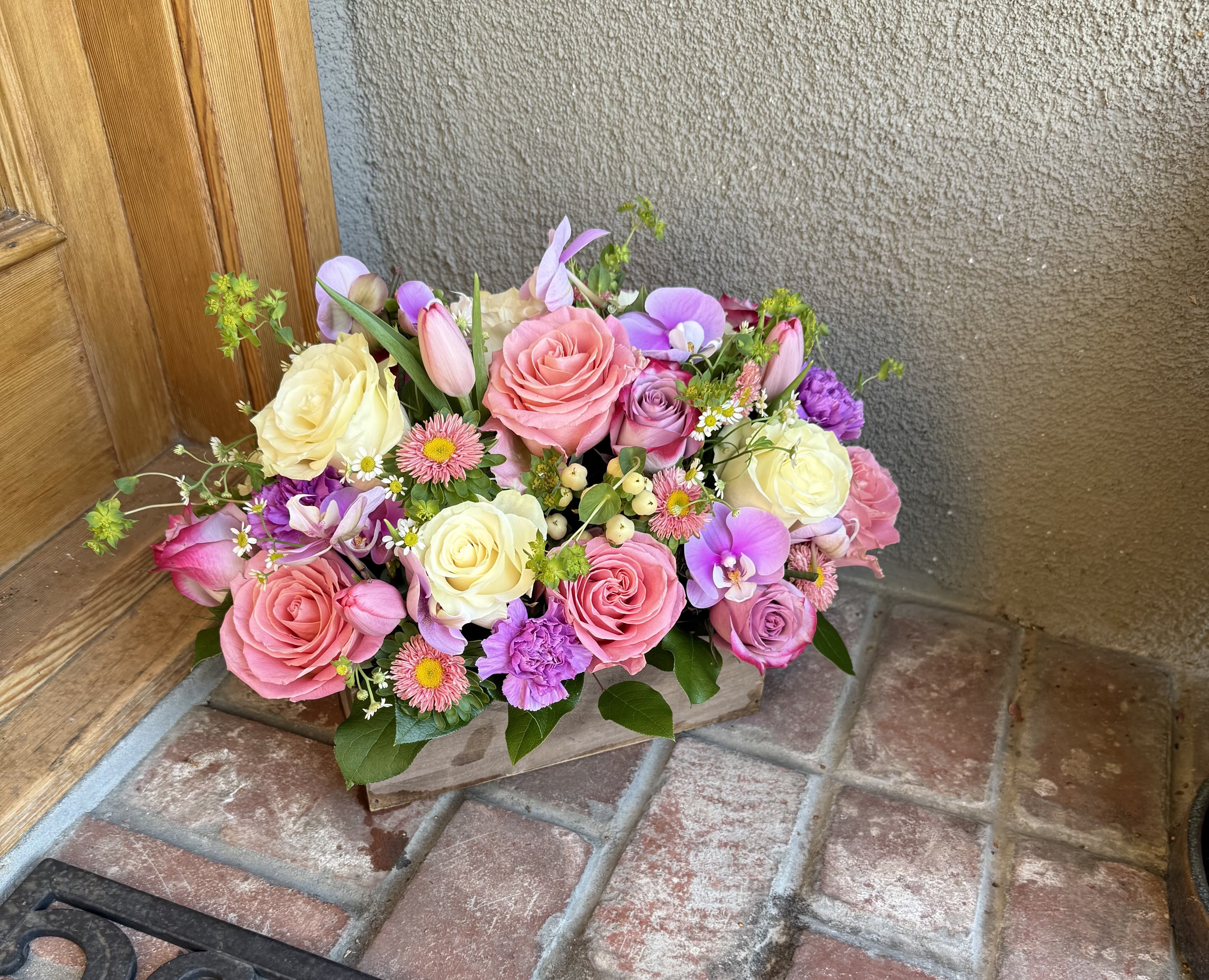 Box of pinks  - Pinks and lavender mix 