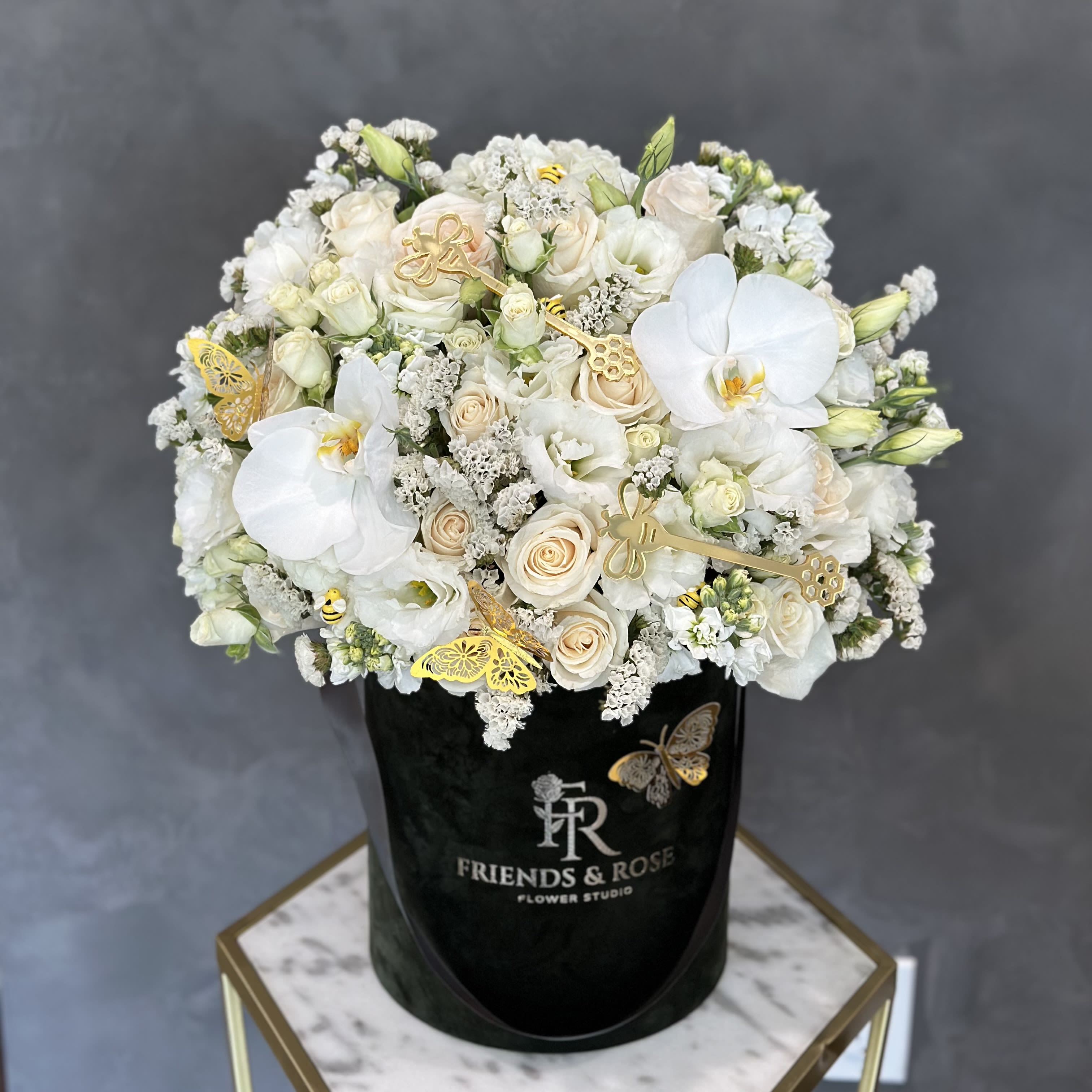 Dalia - Delight someone special with our signature flower box , a perfect holiday gift.