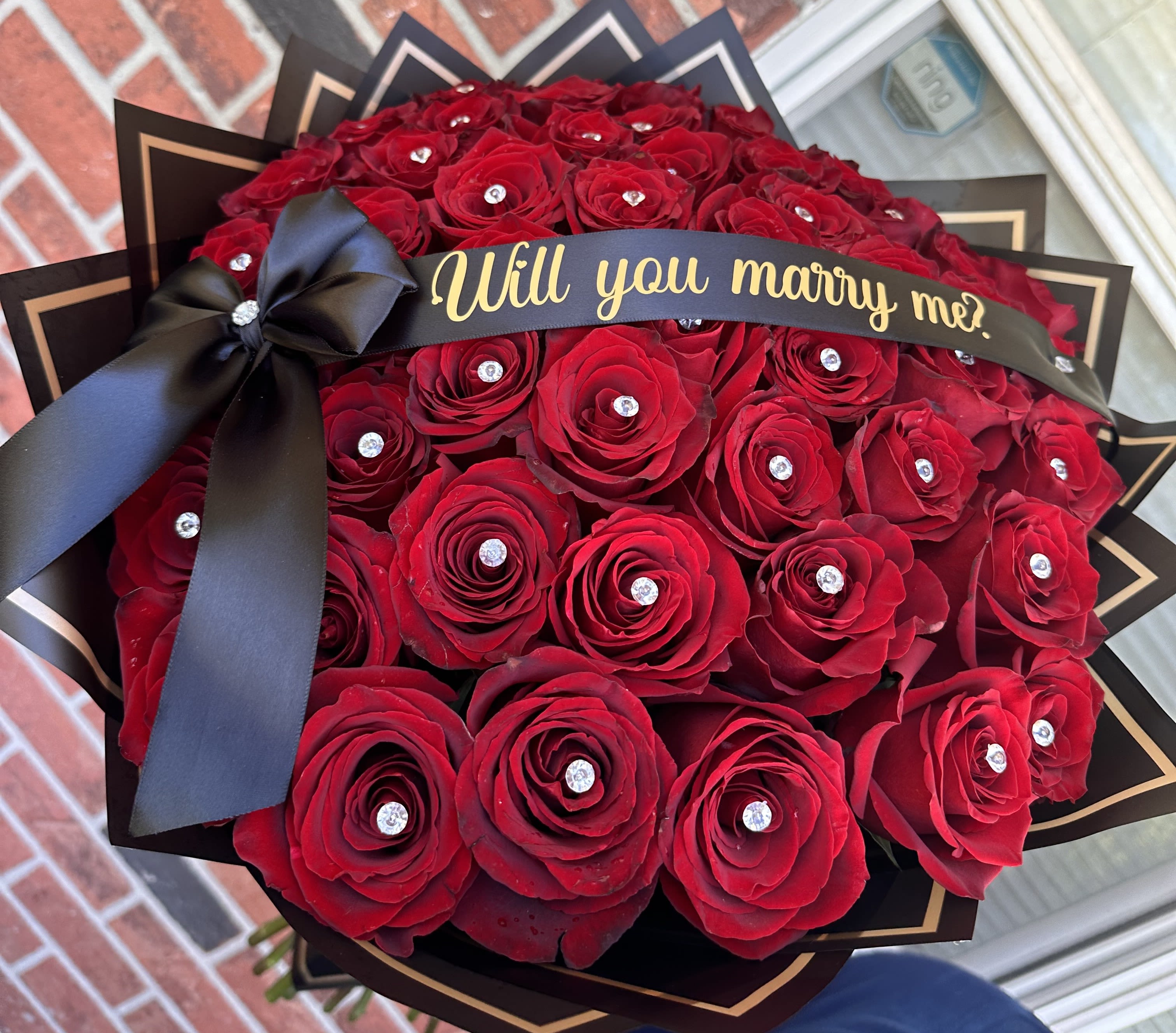 Will you marry me bouquet - Proposal Bouquet of 50 red roses with Will you marry me banner 