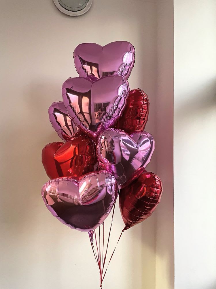 #238 red and pink - set of 5 pink and 3 red mylar balloons and balloon weight