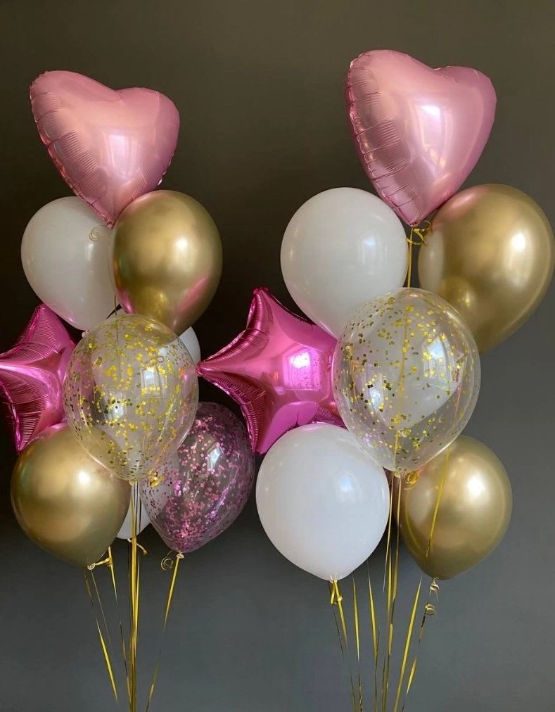#245 mix - set of balloons consist of 2 whites, 2 transparent confetti filled and 2 gold latex balloons. to top it off a pink heart and 2 star mylar balloon + balloon weight