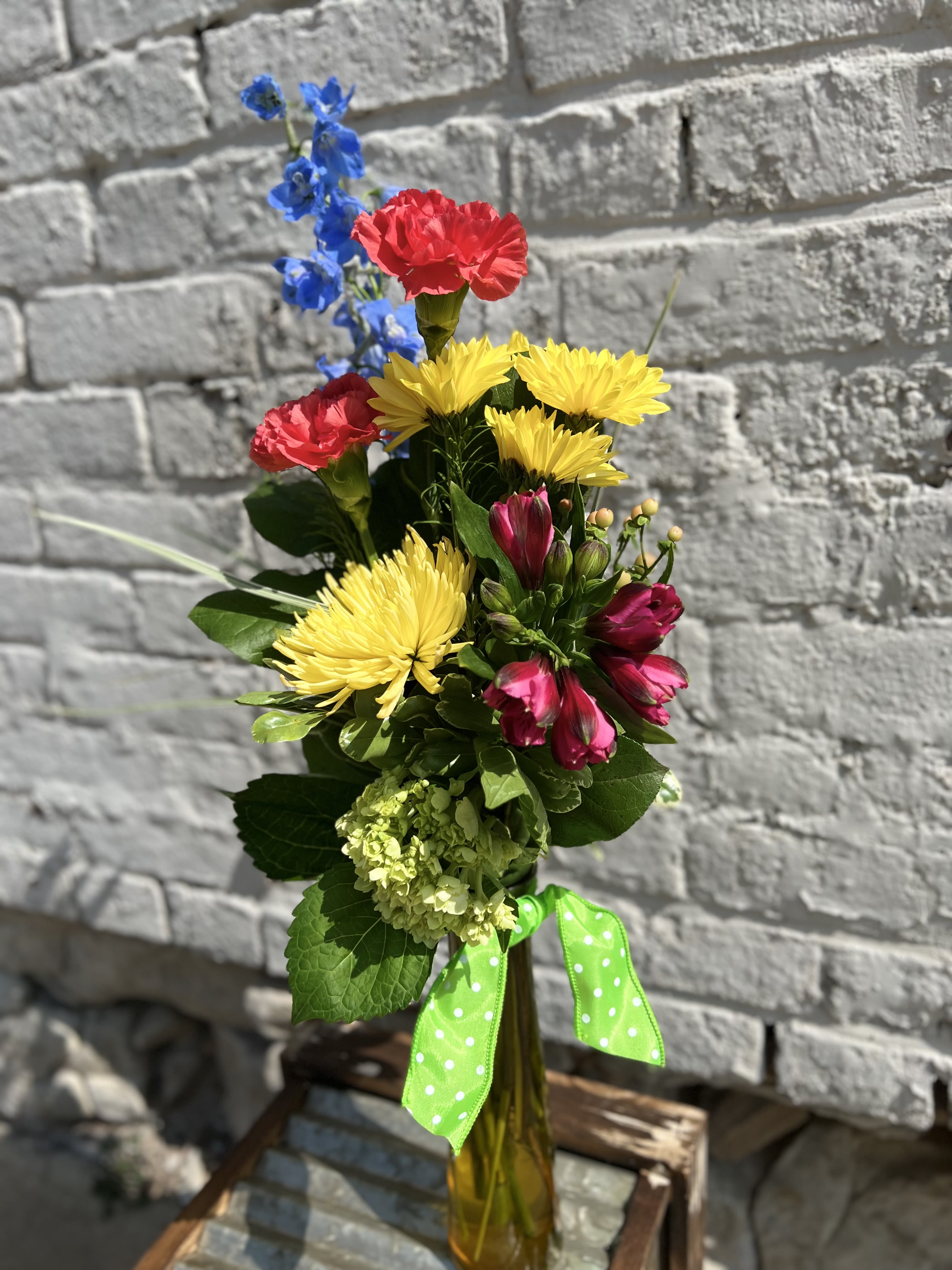 Sunny Faces - Yellows, Blues, Oranges &amp; Greens create this fun design to bring smiles.