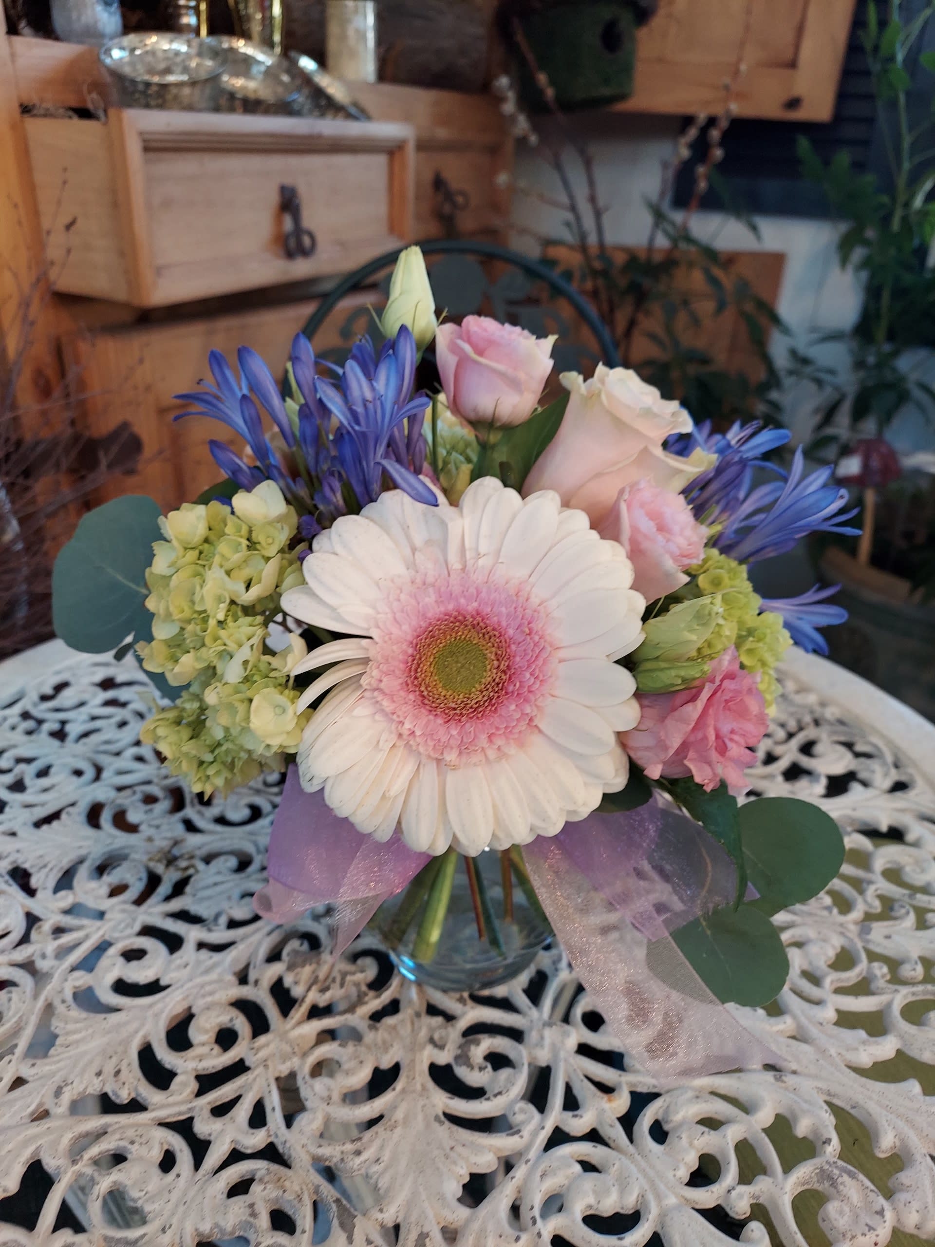 Cotton Candy - Sweetness overload with this beautiful Sunnyside Signature floral arrangement.  Send something sweet to your sweetheart today!