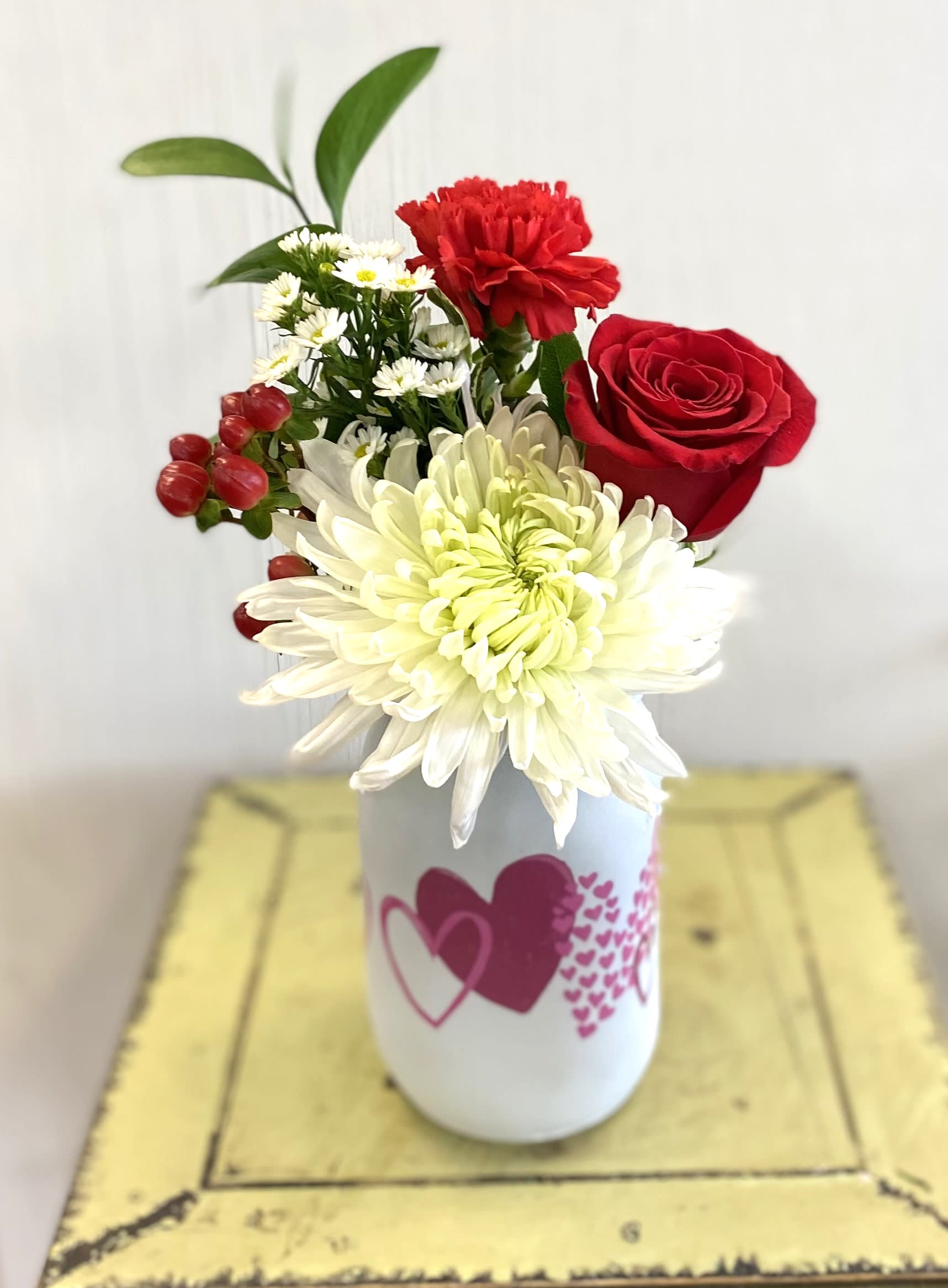  Sweetheart - So adorable and so cheerful!! A  heart adorned a mason jar or ceramic vase full of pretty posies! Deluxe version will have an additional rose added!!!!!!!!!!!!!!!!