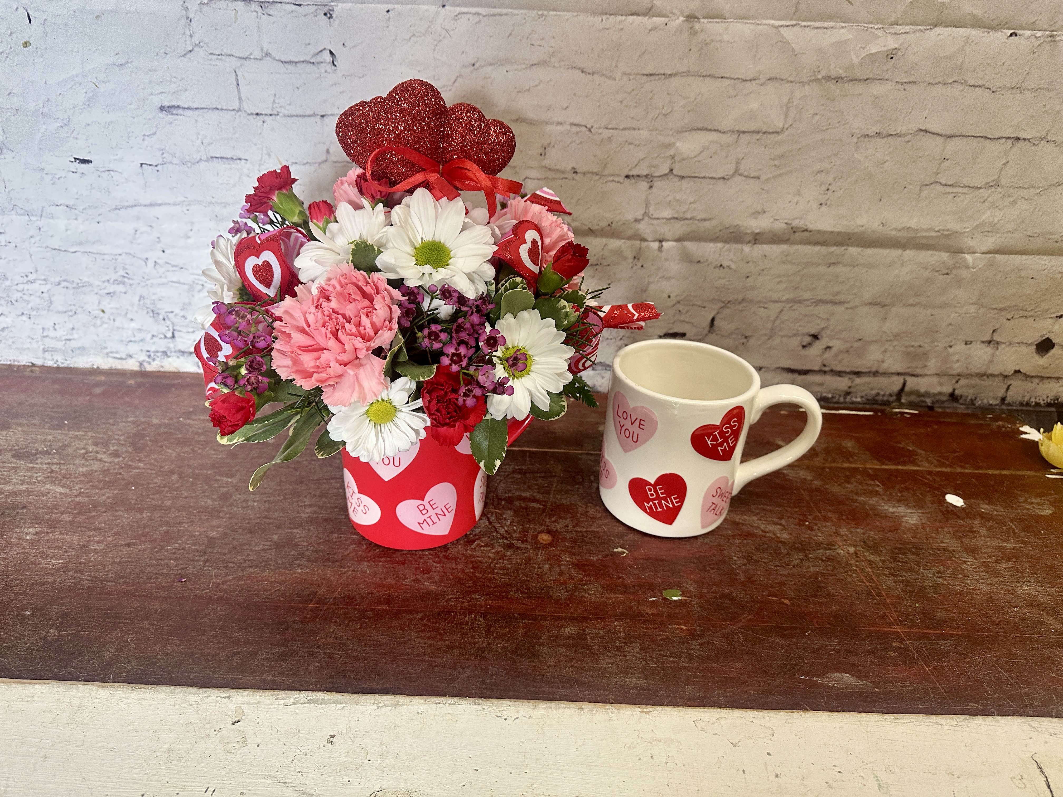 Love you a latte - Red or white heart mug with valentine florals and a red heart pick. 