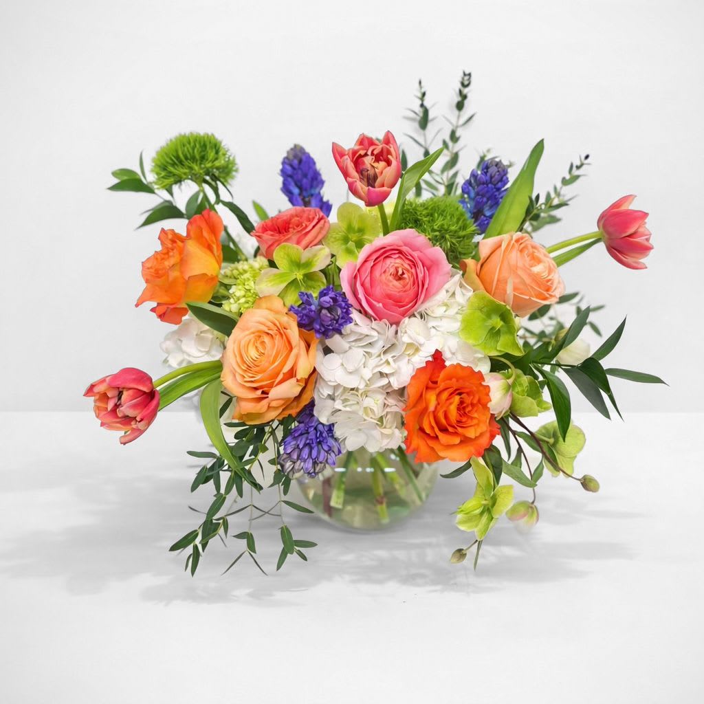 Secret Garden - All the best blooms of spring, hand-selected and beautifully arranged for an easy, effortless gift of luxe charm.