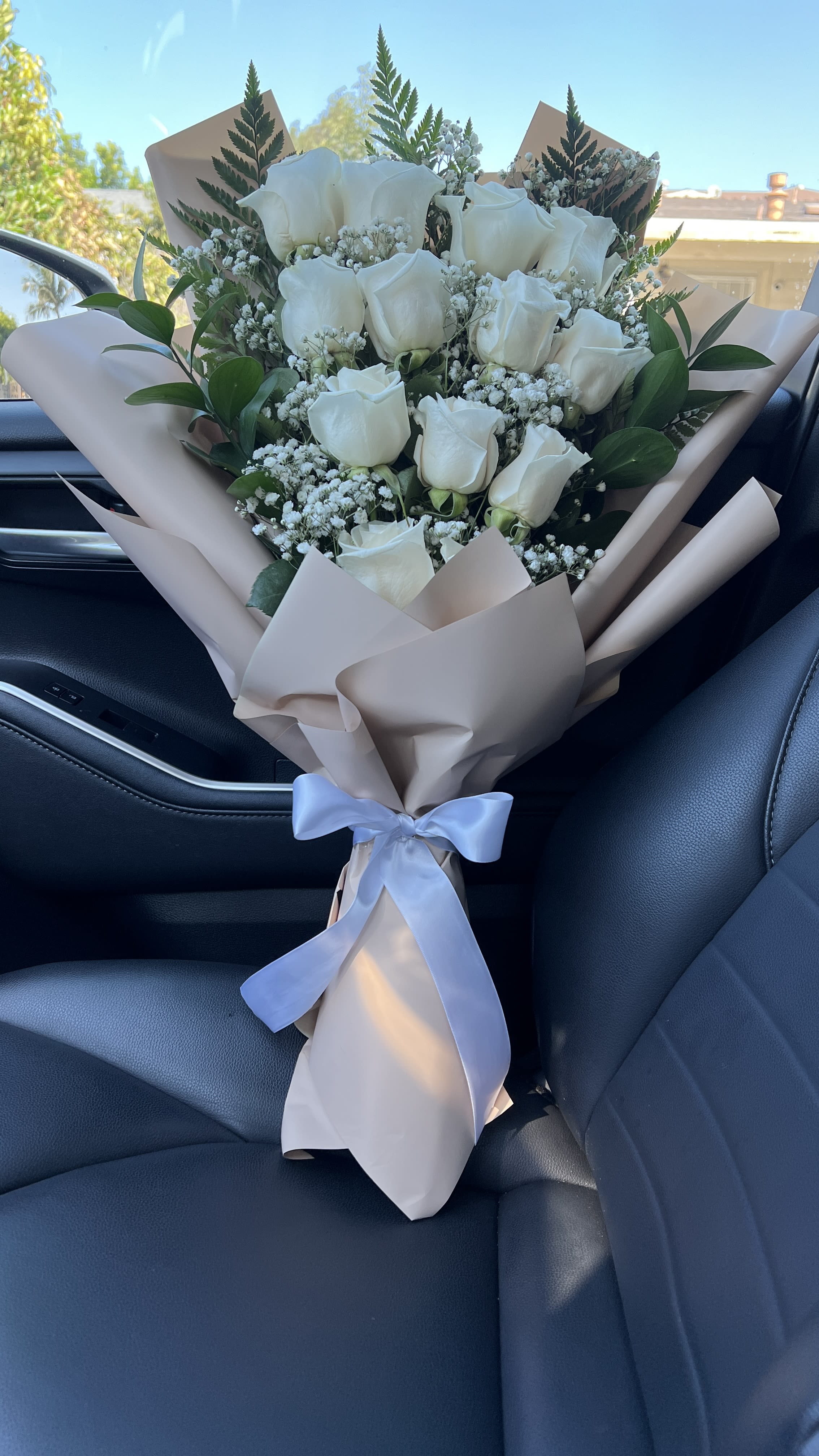Bouquet With White Roses  - Buyer will receive a bouquet with white roses 