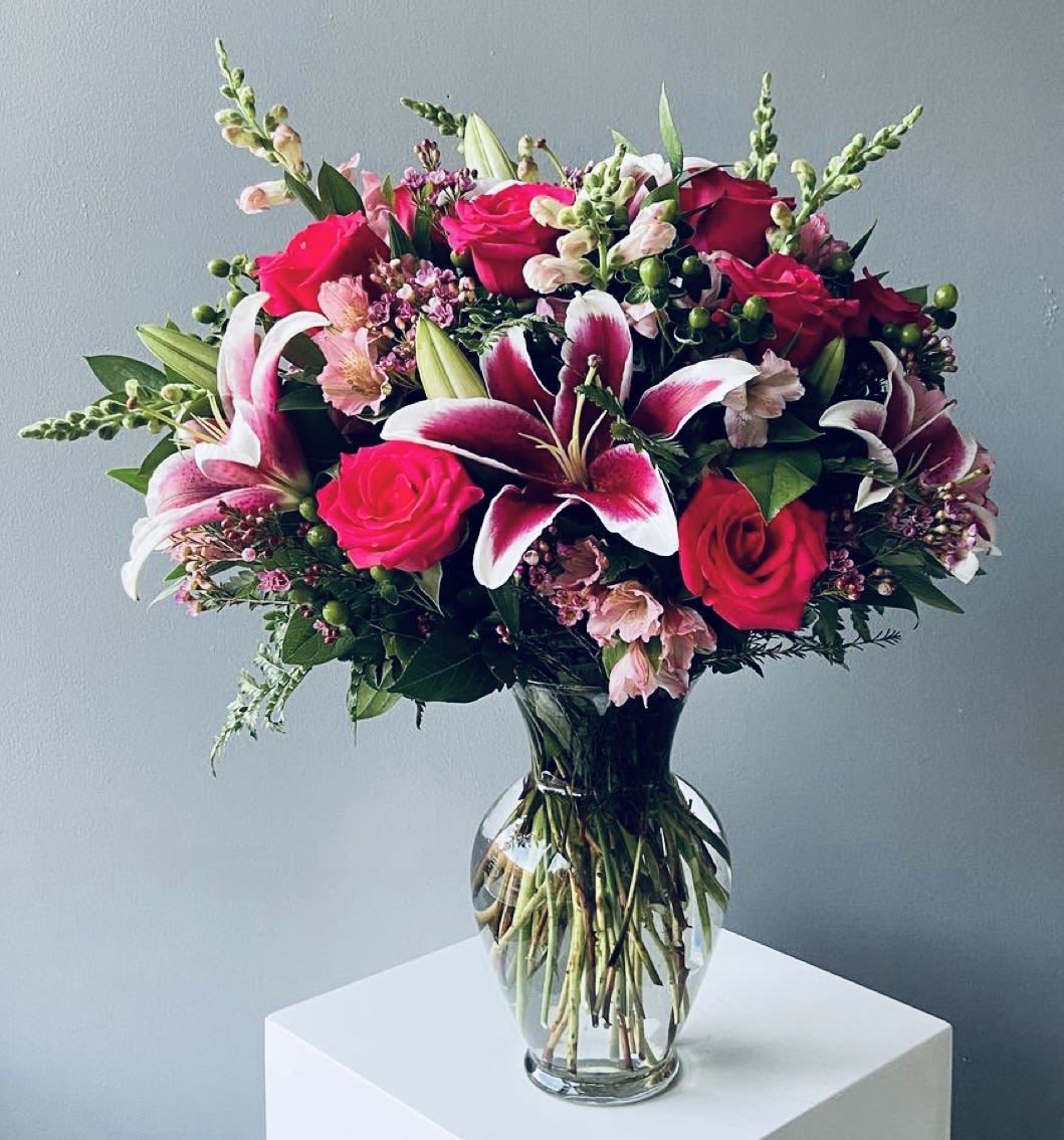 All My Heart Blooms - All My Heart Blooms is a lush Valentine’s arrangement overflowing with love and beauty. Featuring a romantic mix of fresh, premium flowers in rich reds, soft pinks, and delicate seasonal accents, this bouquet is thoughtfully designed to capture every heartfelt emotion. Full, vibrant, and elegant, it’s the perfect way to say I love you, you mean everything to me, or you have my whole heart—today and always. ️