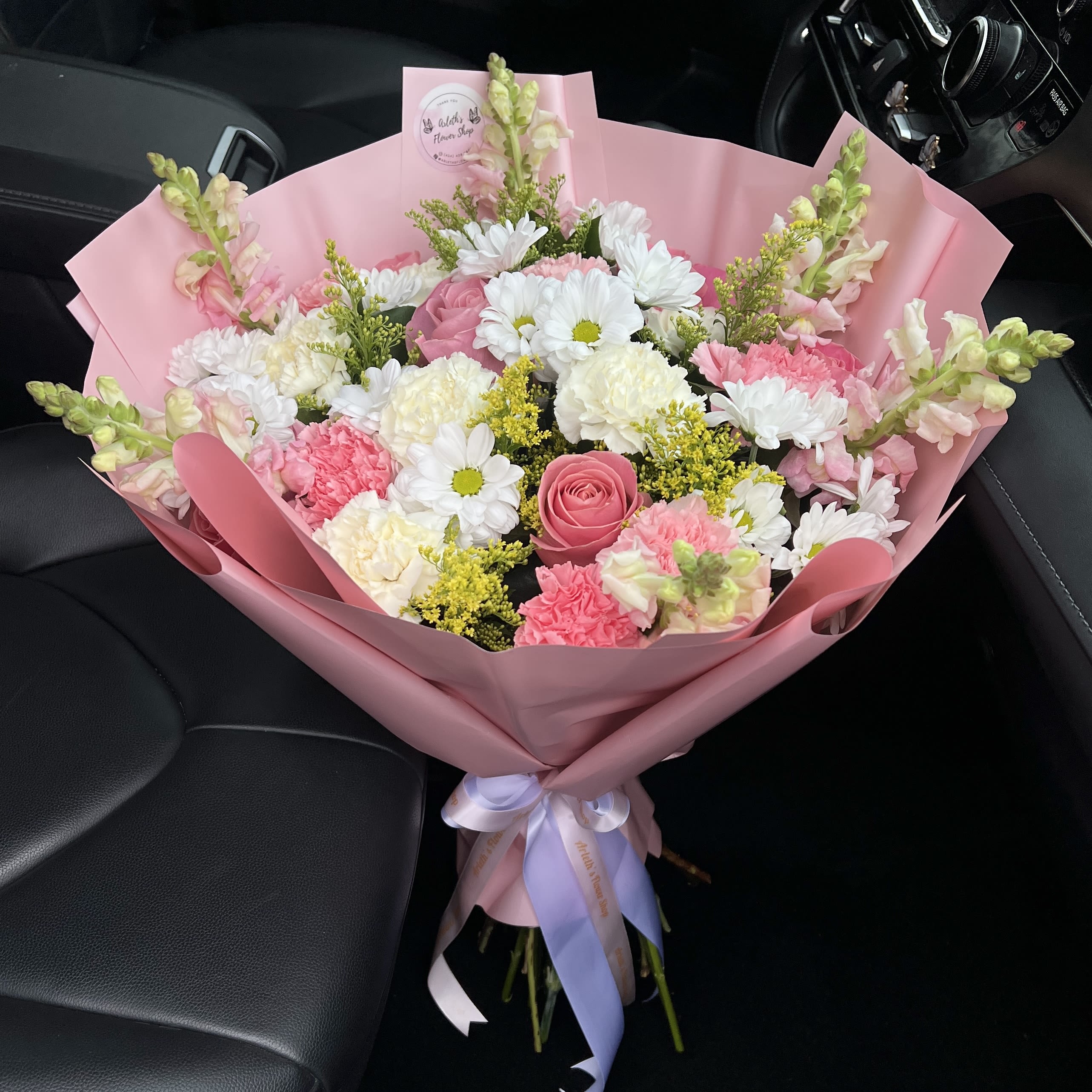 Light Pink Bouquet With Mix Flowers  - Buyer will receive a beautiful bouquet with light pink roses and mix flowers. 