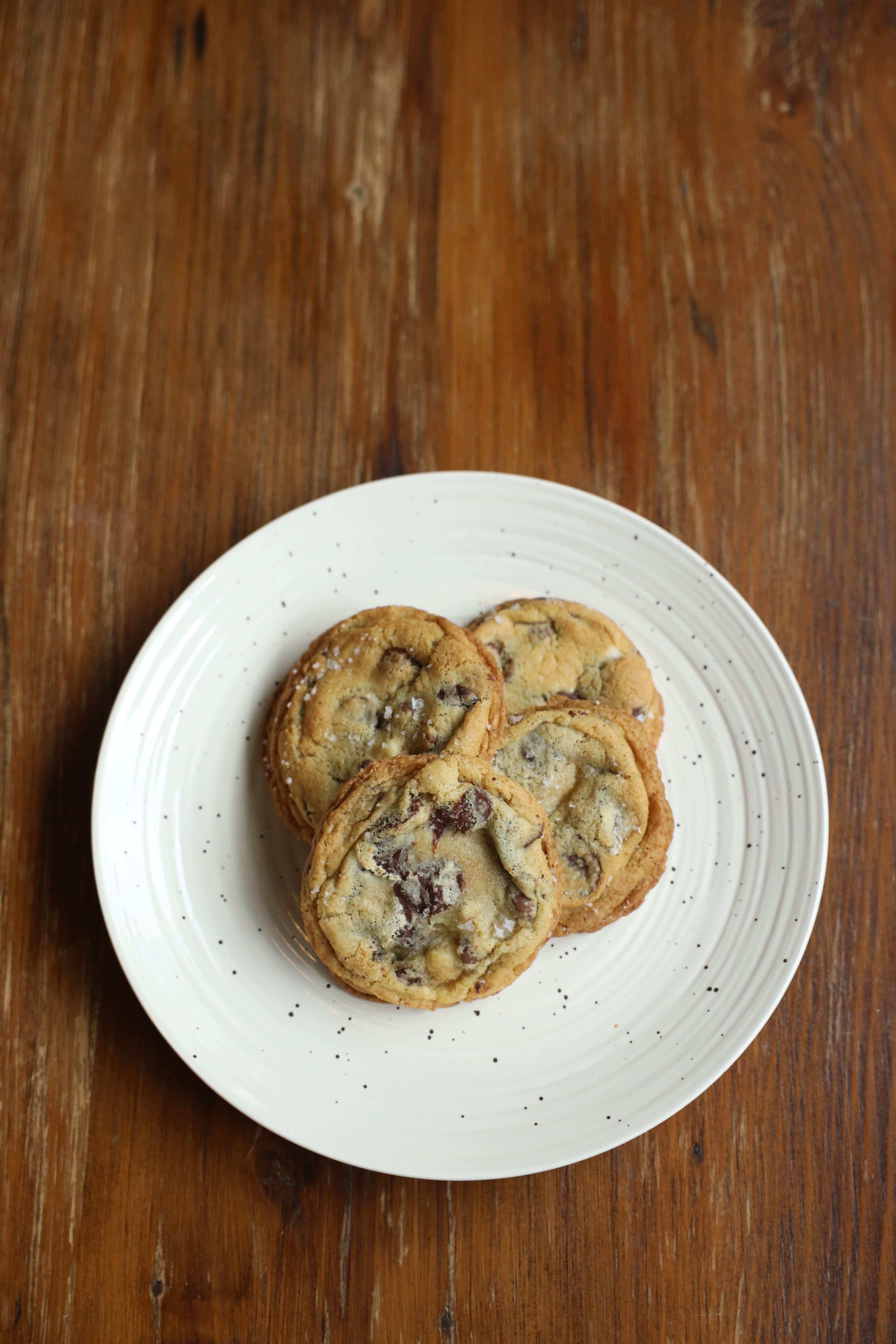 Chocolate Chip Cookie / 6 exquisite and remarkable decadent cookies made to perfection - four types of chocolate chips, browned butter, care and love 