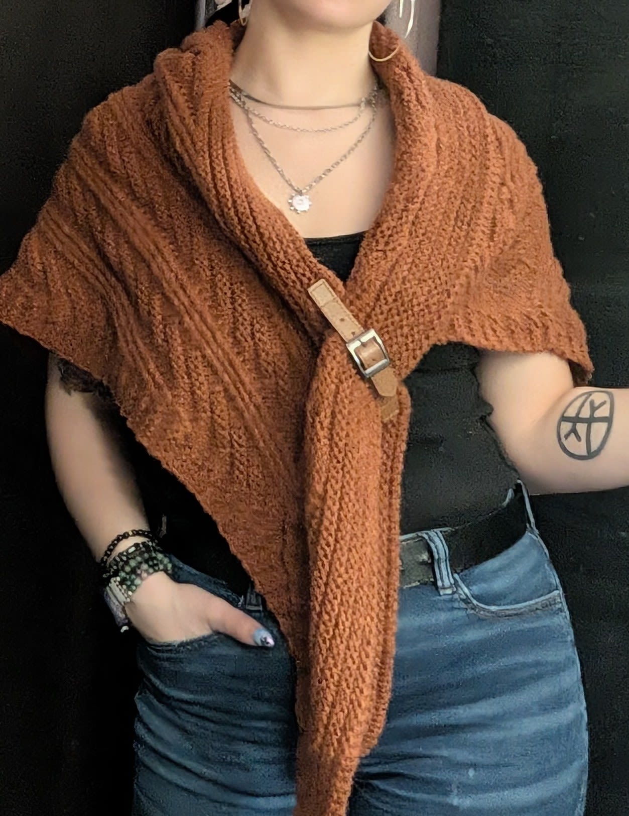 Buckle Shawl Triangle Cloak PUMPKIN - Made Of 100% Polyester With A Leather Buckle