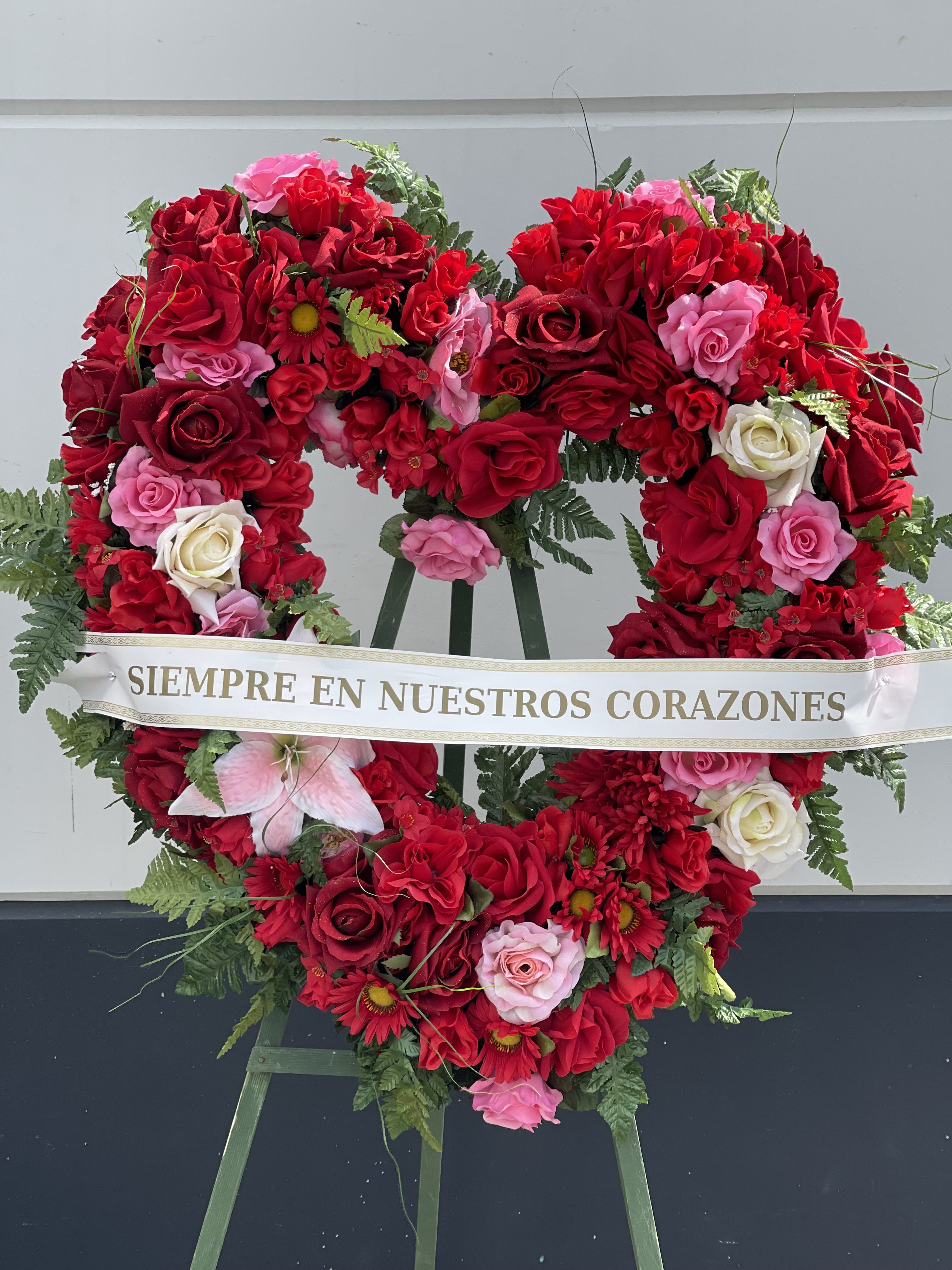 Artificial (fake) red/pink heart - Not real flowers (artificial)