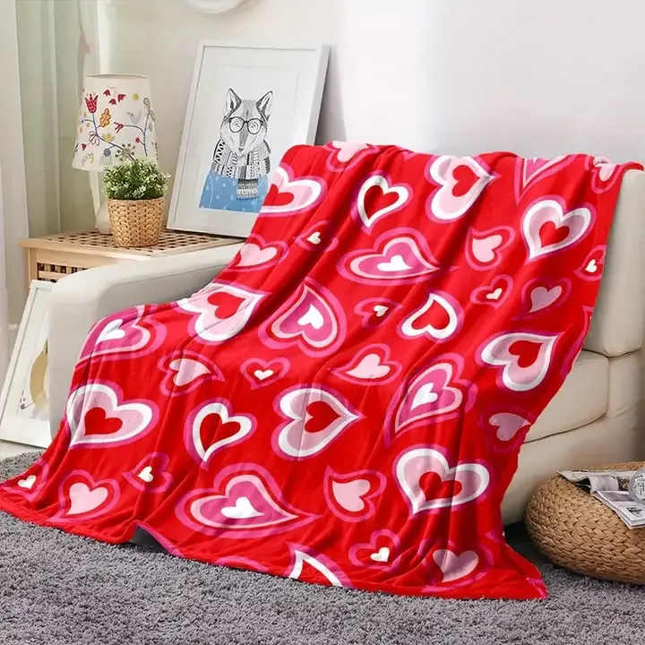 Heart Print Cozy Throw Blanket - Plush throw!   70cmx100cm