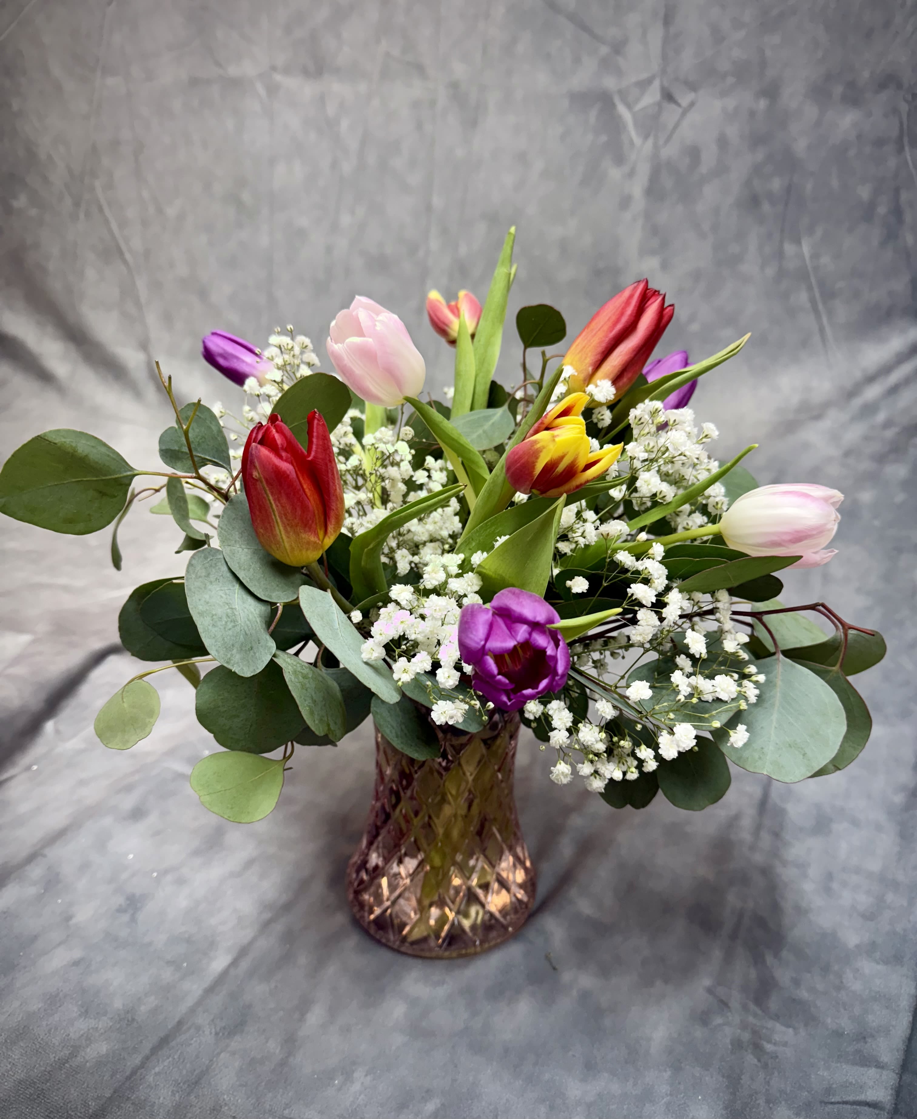 Tulips Lovers - Charming beautiful Vibrant Tulips Vase Arrangement to brighten your day and your loved ones day! 