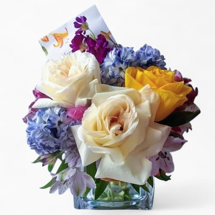 Sweet Friend Bouquet Designer's Choice - Send this cutie sweet friend bouquet today to send a smile with it's pretty mixed blossoms of that day roses and more arranged in a modern glass cube style vase. Perfect to cheer them up. All of my bouquets are always made extra special and unique each time. Send happiness.
