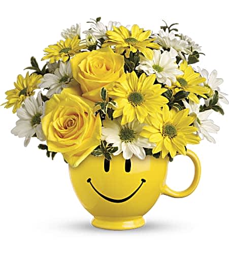 Happy days - Happy face mug with roses and daisies
