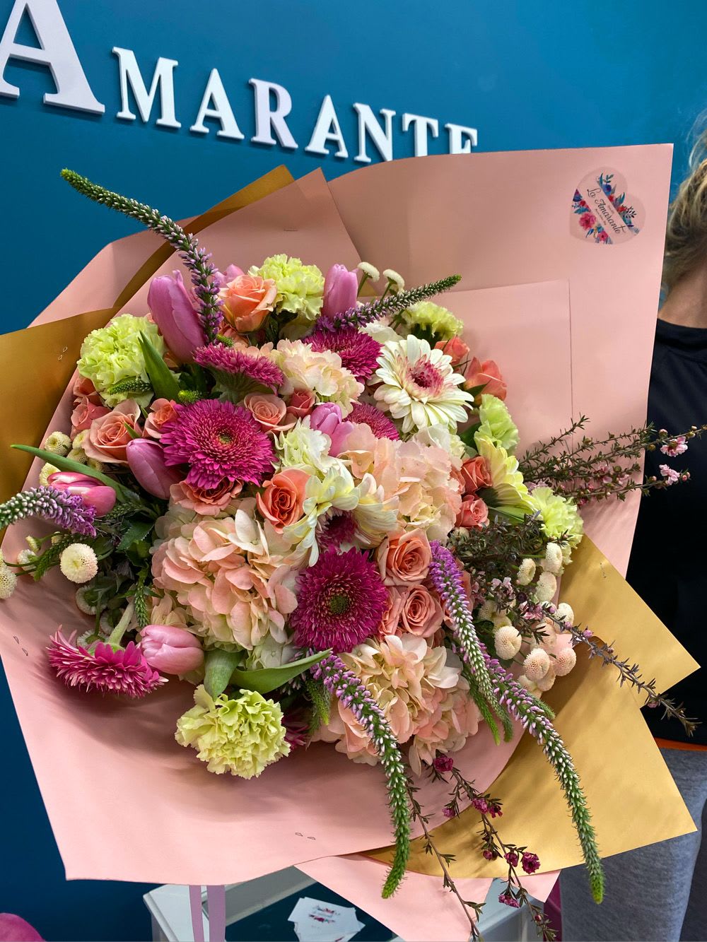 Gerbera  - Stunning bouquet full of mixed flowers