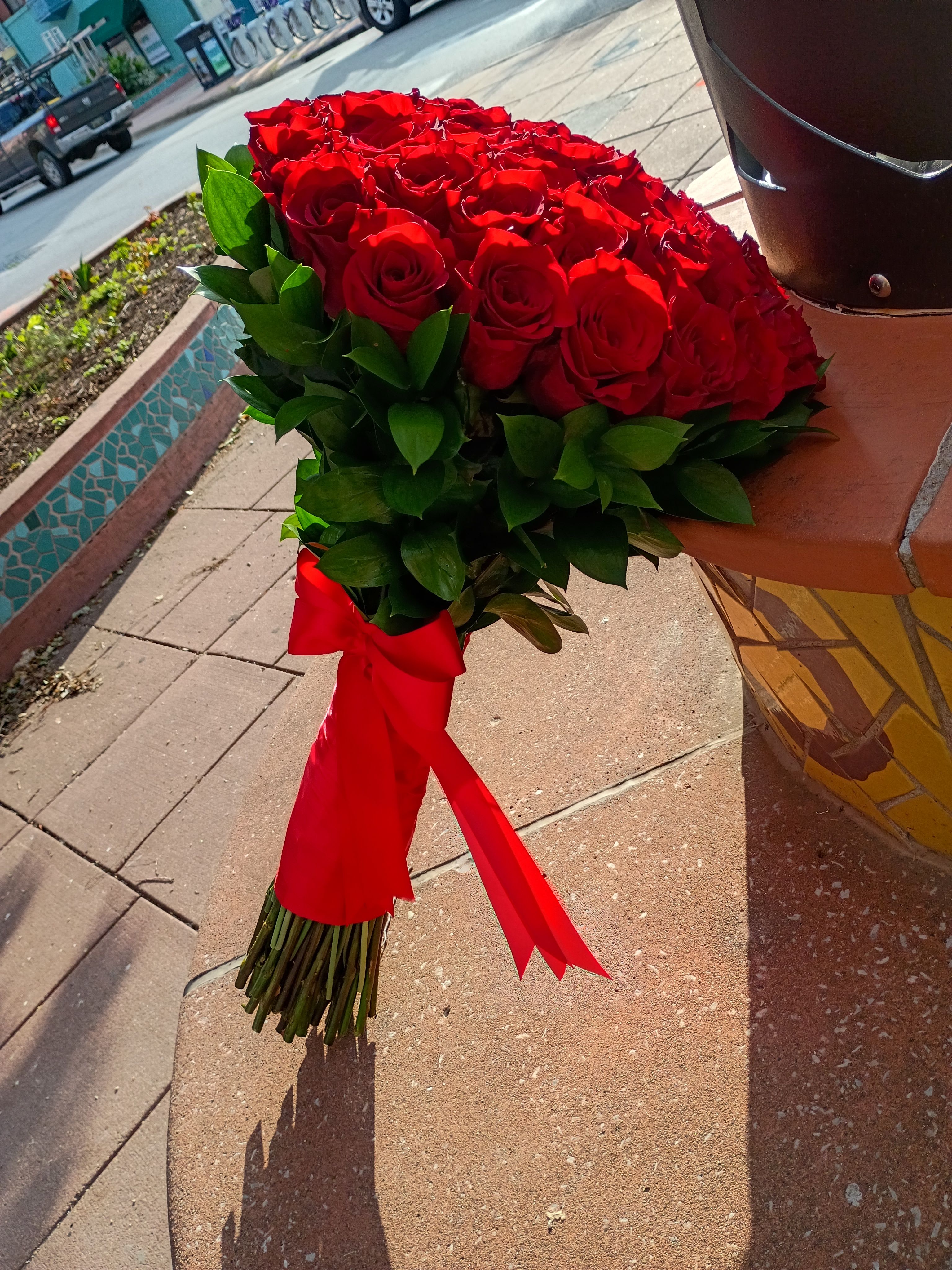 Sexy Love 36 roses - 36 rosas de tallo largo  especial para San Valentin 36 roses with 70 cm stems, perfecto for a romantic evening