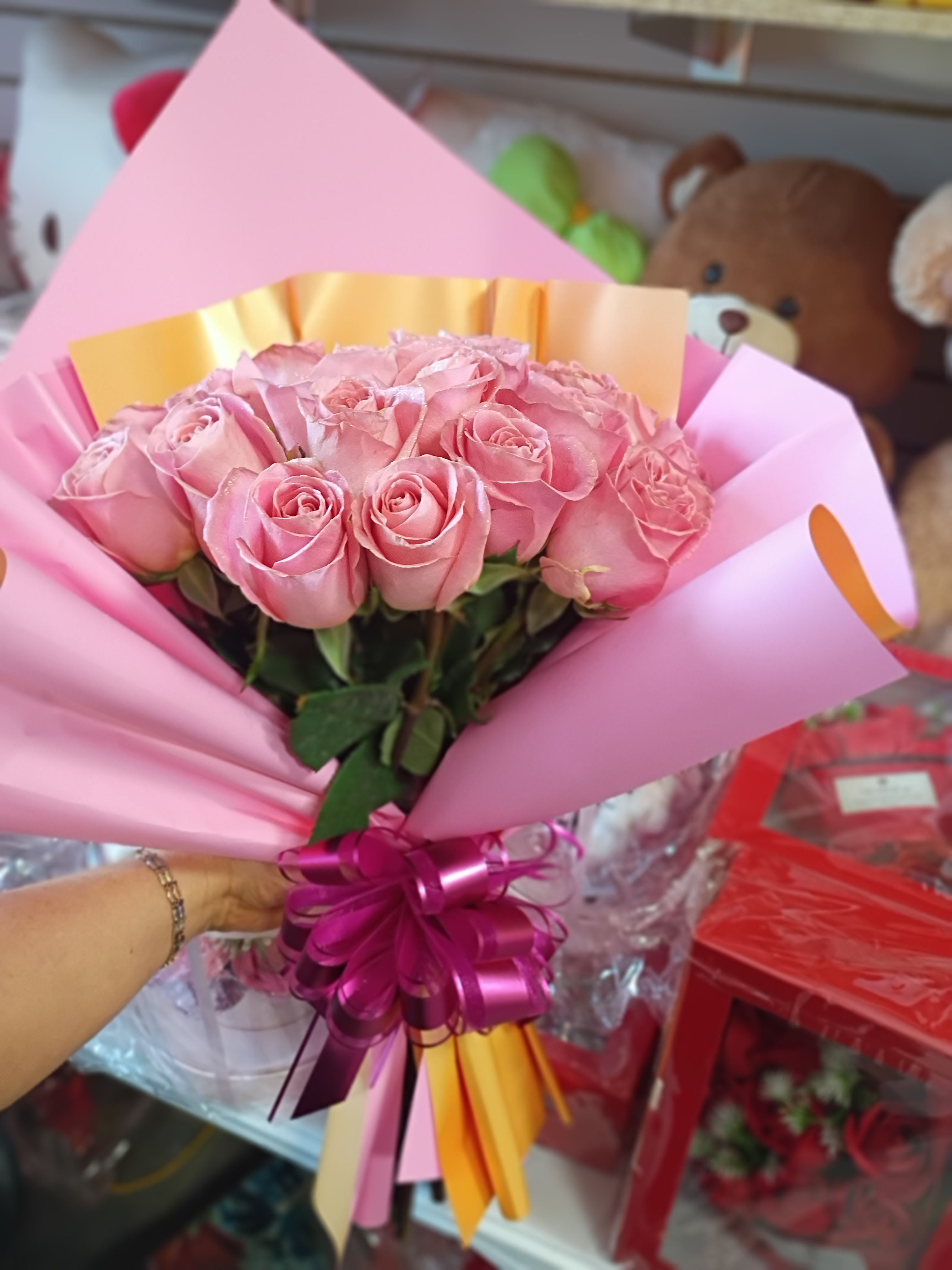 Sweet Love - 25 Roses 