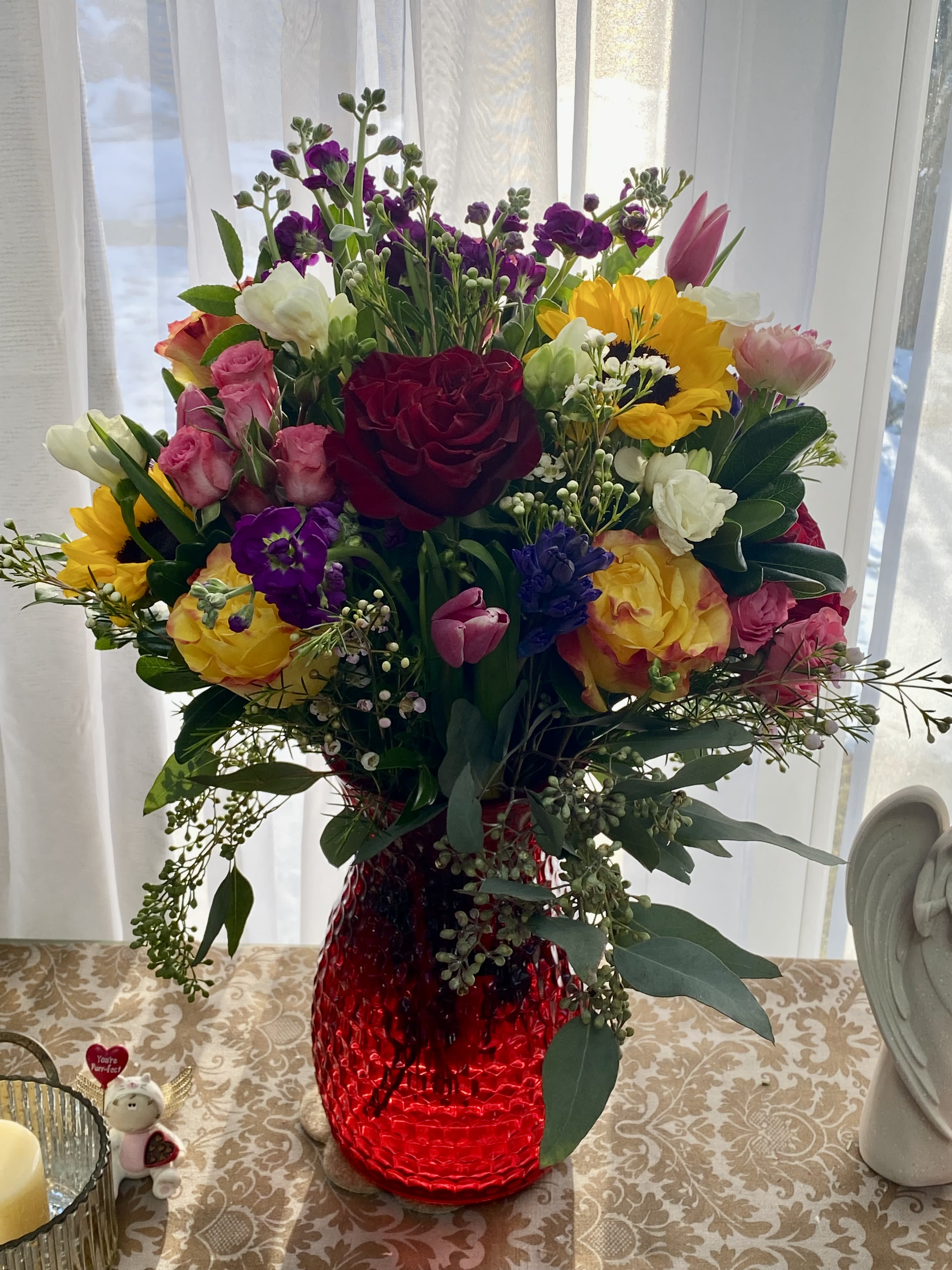 My Sunshine, my Valentine - A beautiful arrangement with sunflowers, roses and so much more