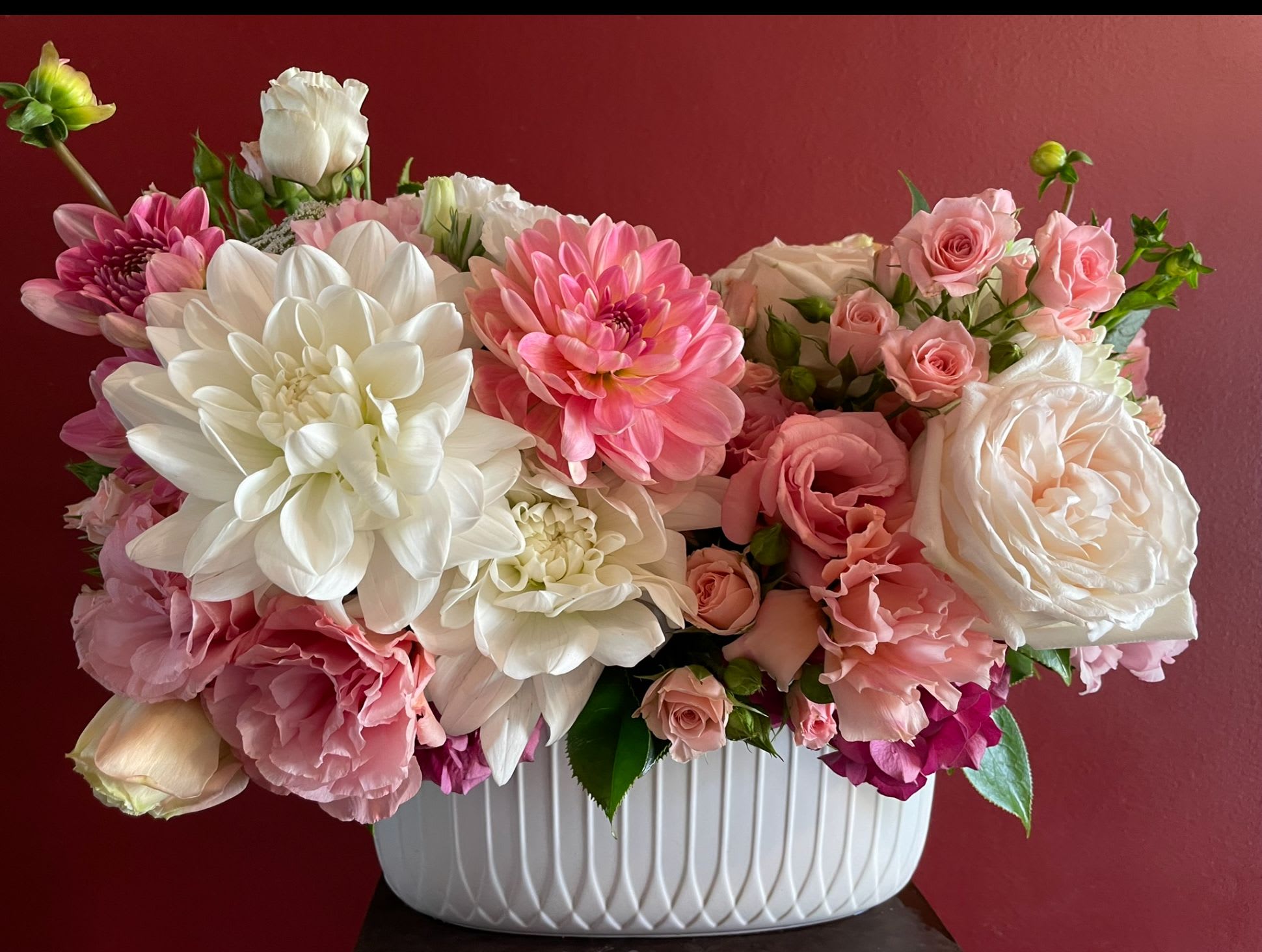 Jackie O - Exquisite Seasonal Garden Flowers