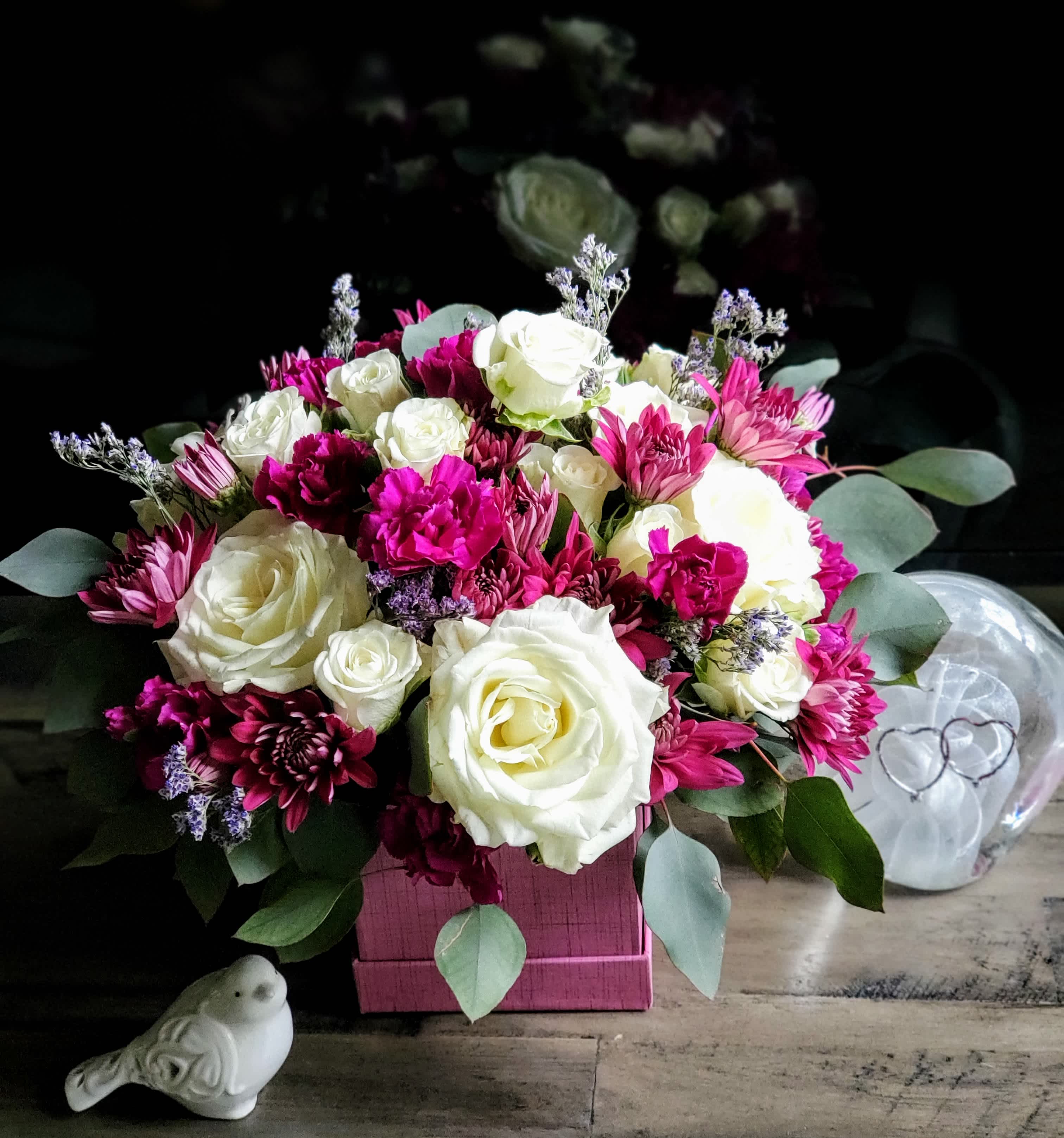 Designer’s Choice custom-made - Let our designers create a beautiful arrangement with the freshest blooms for this perfect occasion! While we cannot guarantee a specific flower type, but we will use this perfect occasion to impress your recipient. We guarantee that your arrangement will be stunning and beautiful as all the others!