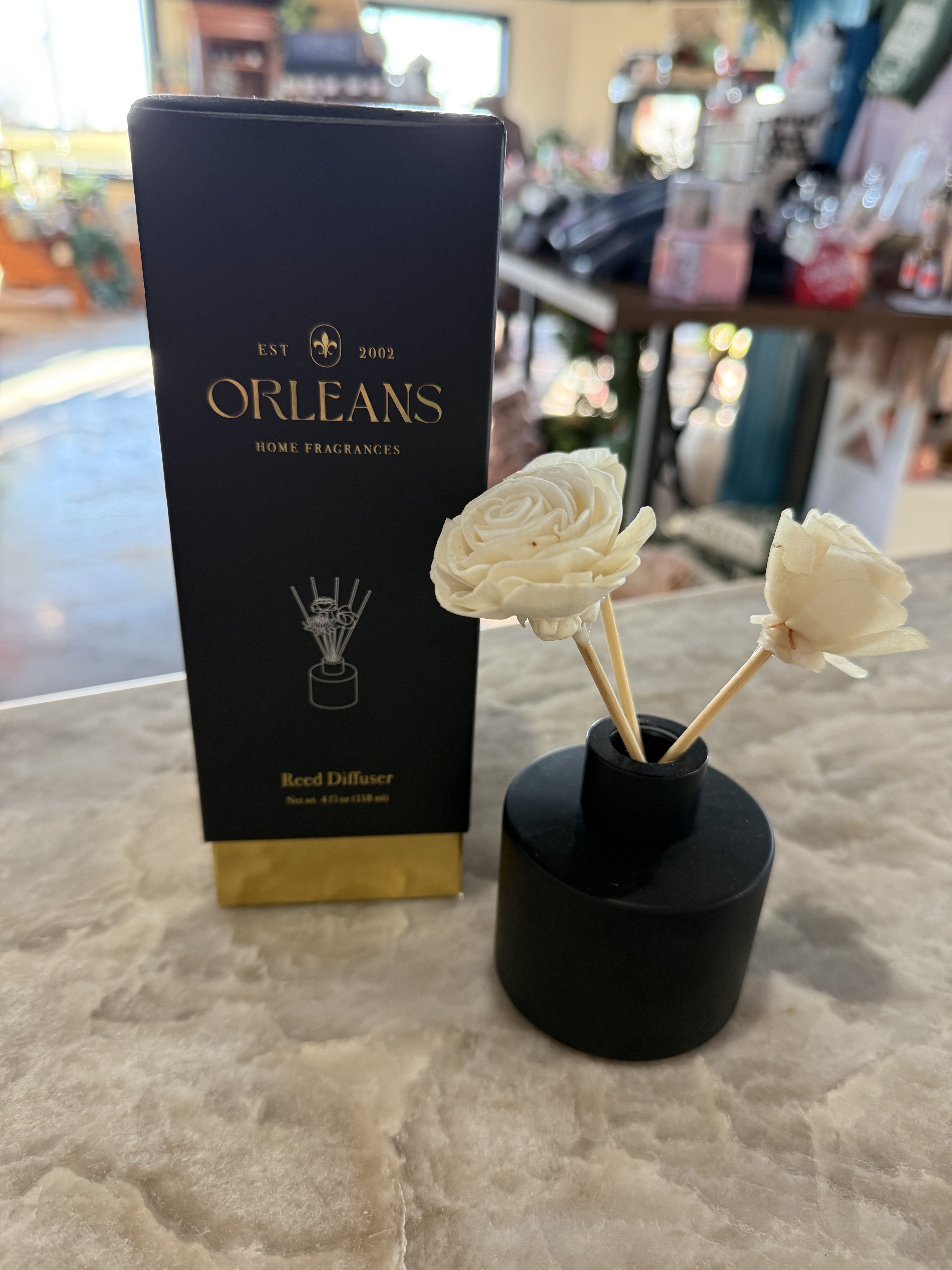 Orleans Flower Petal Reed Difusser - Make each room in your home unforgettable. Orlean fragrances leave a signature touch each guest will always notice.
