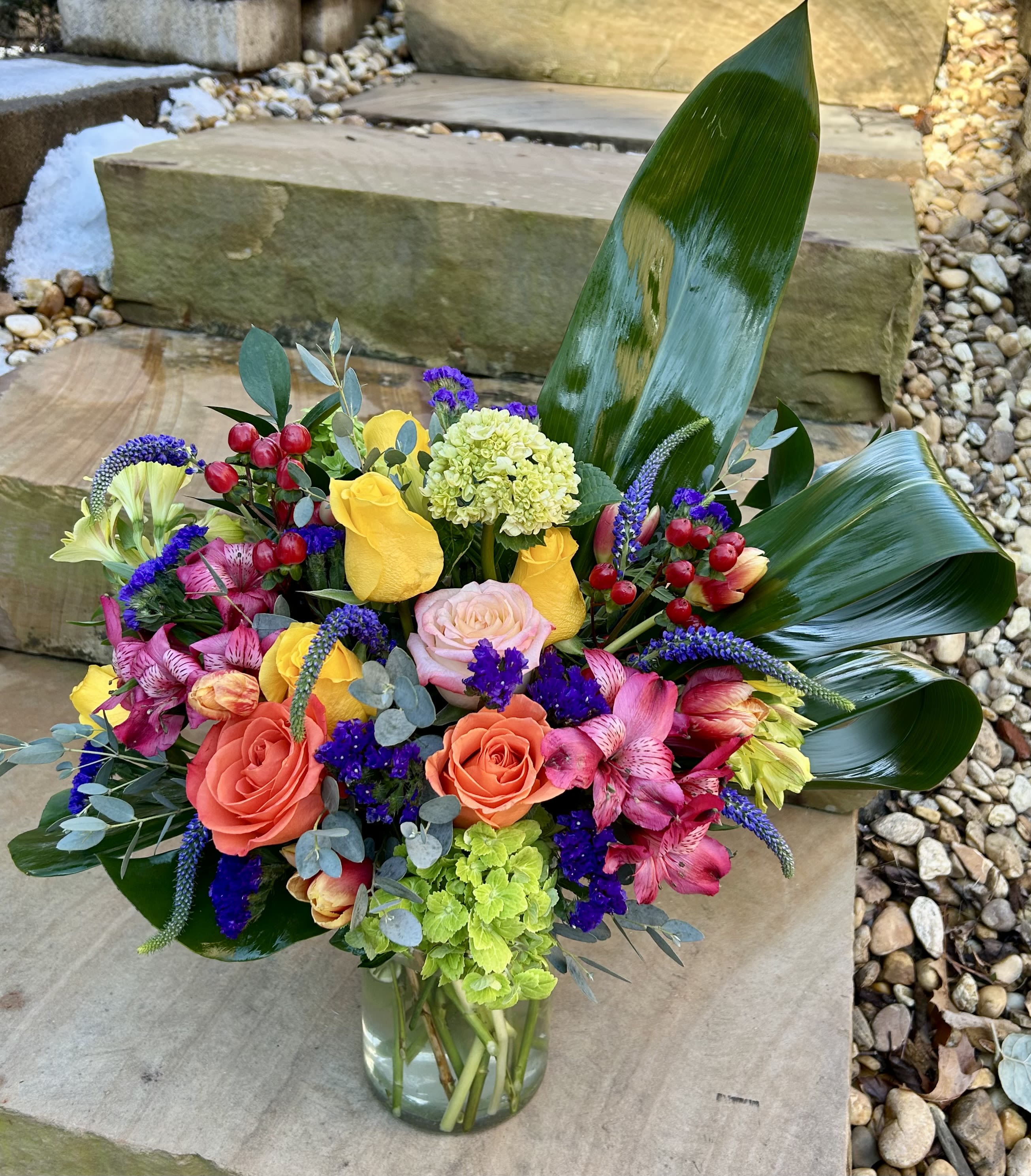 Modern Elegance - A full, round and modern style of roses, hydrangeas, hypericum, eucalyptus, alstromerias and many other beautiful flowers. 