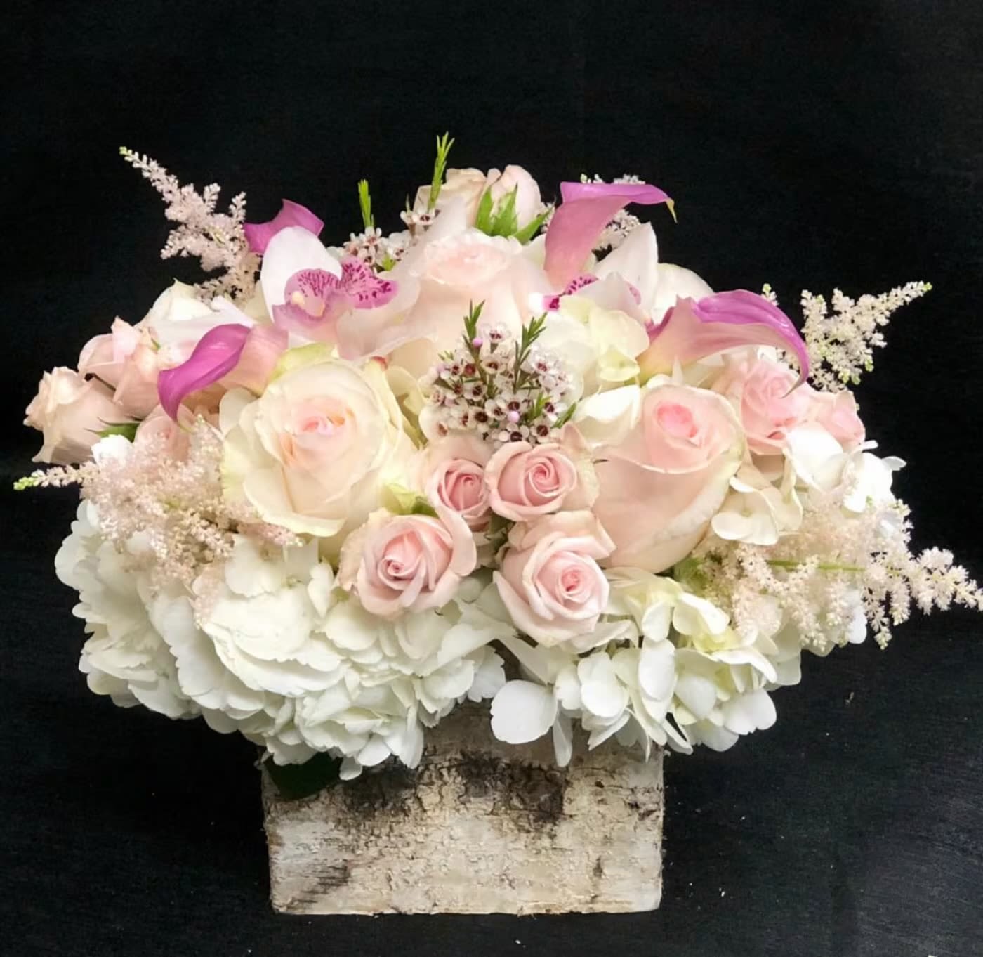 LOVELY LADY - This pastel feminine arrangement is perfect for the classic woman.
