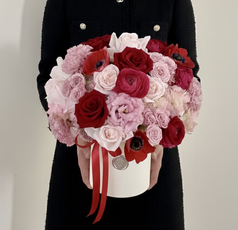 Rougepink Signature Box - This luxury flower box showcases an elegant blend of soft pinks and deep reds, thoughtfully arranged for a refined and timeless presentation. A sophisticated floral statement designed to leave a lasting impression. Blooms may vary upon availability.