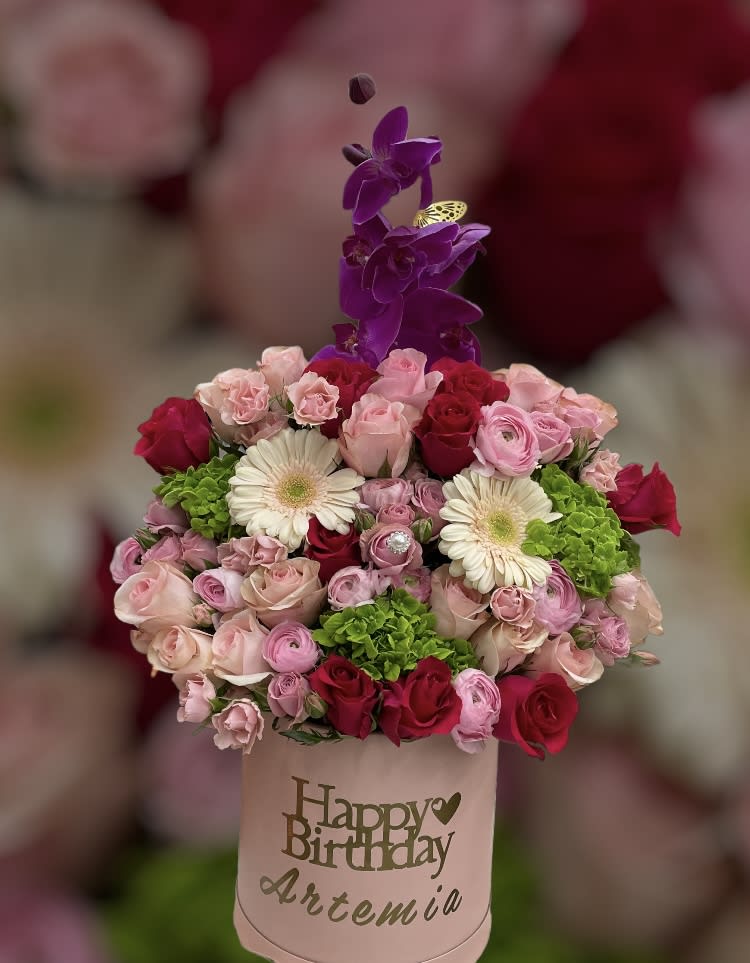 Birthday Wishes  - Say Happy Birthday with this beautiful and elegant box full of flowers 