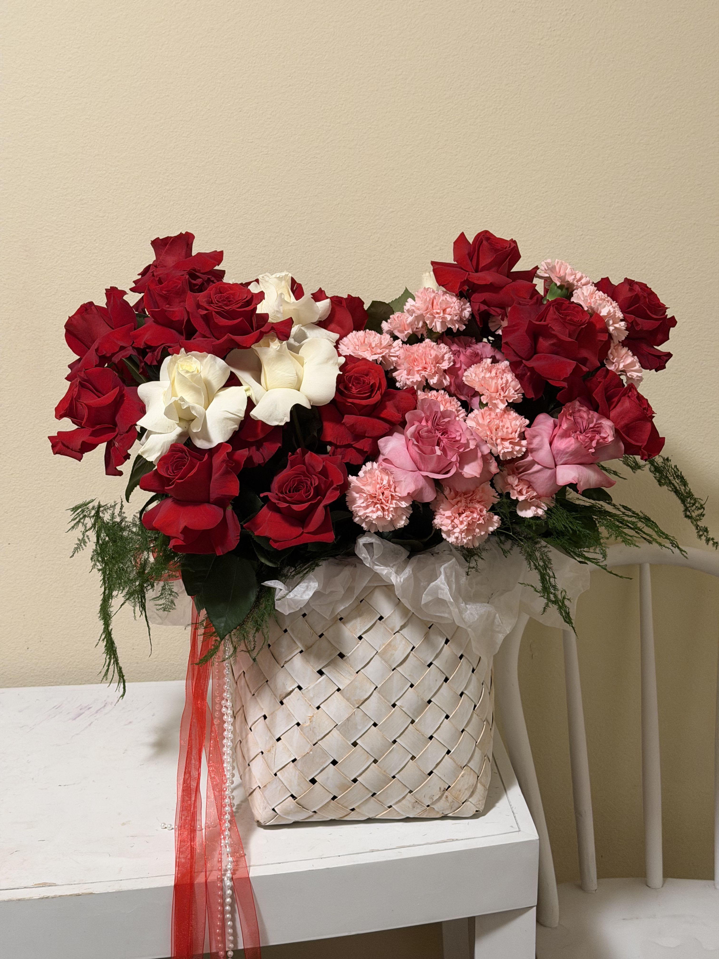 A bright composition for Valentine's Day - This bright floral composition is created to celebrate love, passion, and heartfelt emotions on Valentine’s Day. Every flower is carefully selected for its freshness, color harmony, and expressive beauty, coming together in a vibrant arrangement that instantly draws attention and warms the heart.  The bouquet combines rich tones and delicate textures to convey romance, tenderness, and joy. It is designed to speak without words — whether you want to express love, admiration, or simply remind someone how special they are. Each composition is handcrafted by an experienced florist, with great attention to detail, balance, and elegance.  Perfect for Valentine’s Day, anniversaries, or romantic surprises, this arrangement makes a meaningful gift for a partner, spouse, or loved one. To ensure complete satisfaction, we provide a photo of the finished bouquet before delivery and use reliable packaging so it arrives fresh and flawless.  Available for delivery across Spokane and surrounding areas. Order online or via direct message and let flowers create a moment that will be remembered forever.   If the flowers you need are not in stock, we reserve the right to replace the flowers depending on the price list or we can offer flowers at a higher price.    