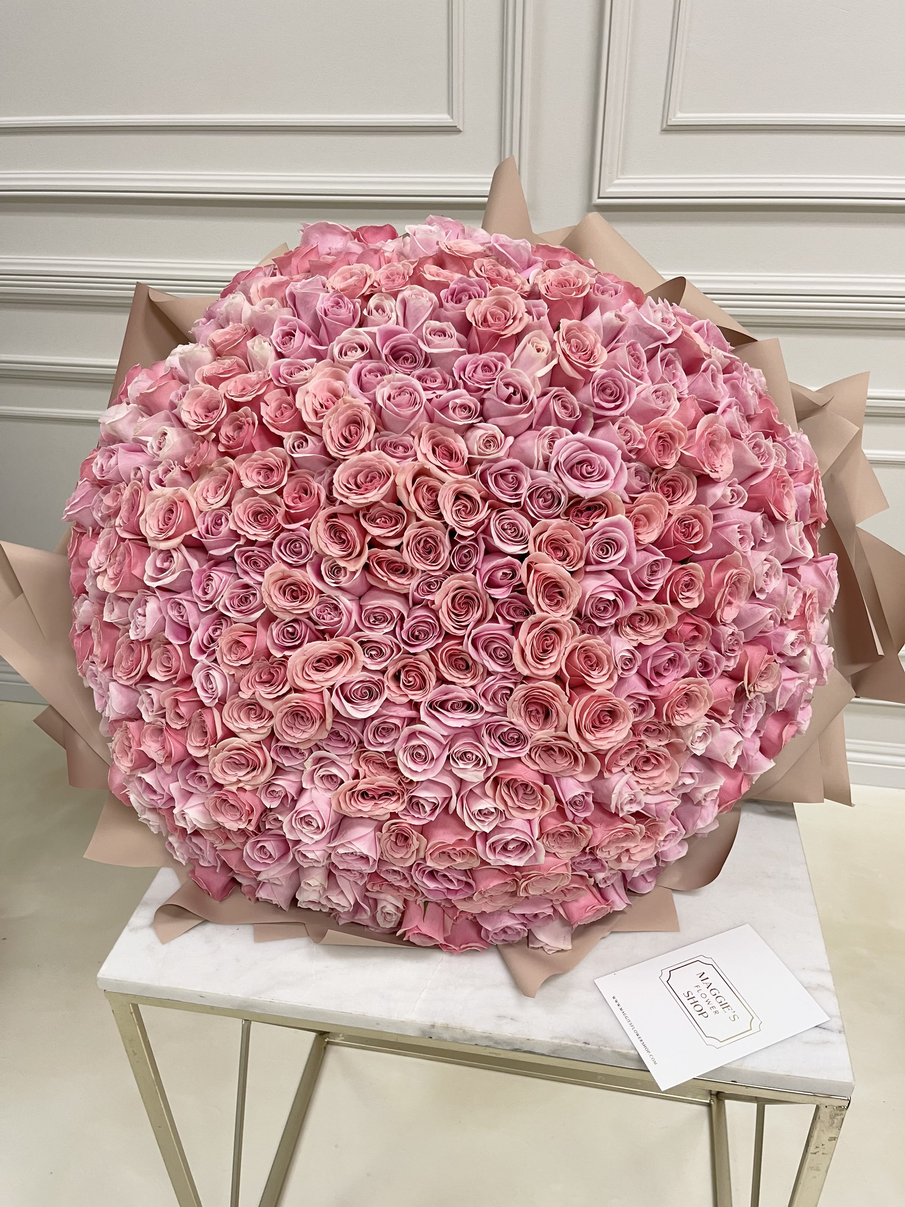 MFS 400 Rose Bouquet  - 400 two tone pink Ecuadorian roses   *This bouquet does not include a glass vase