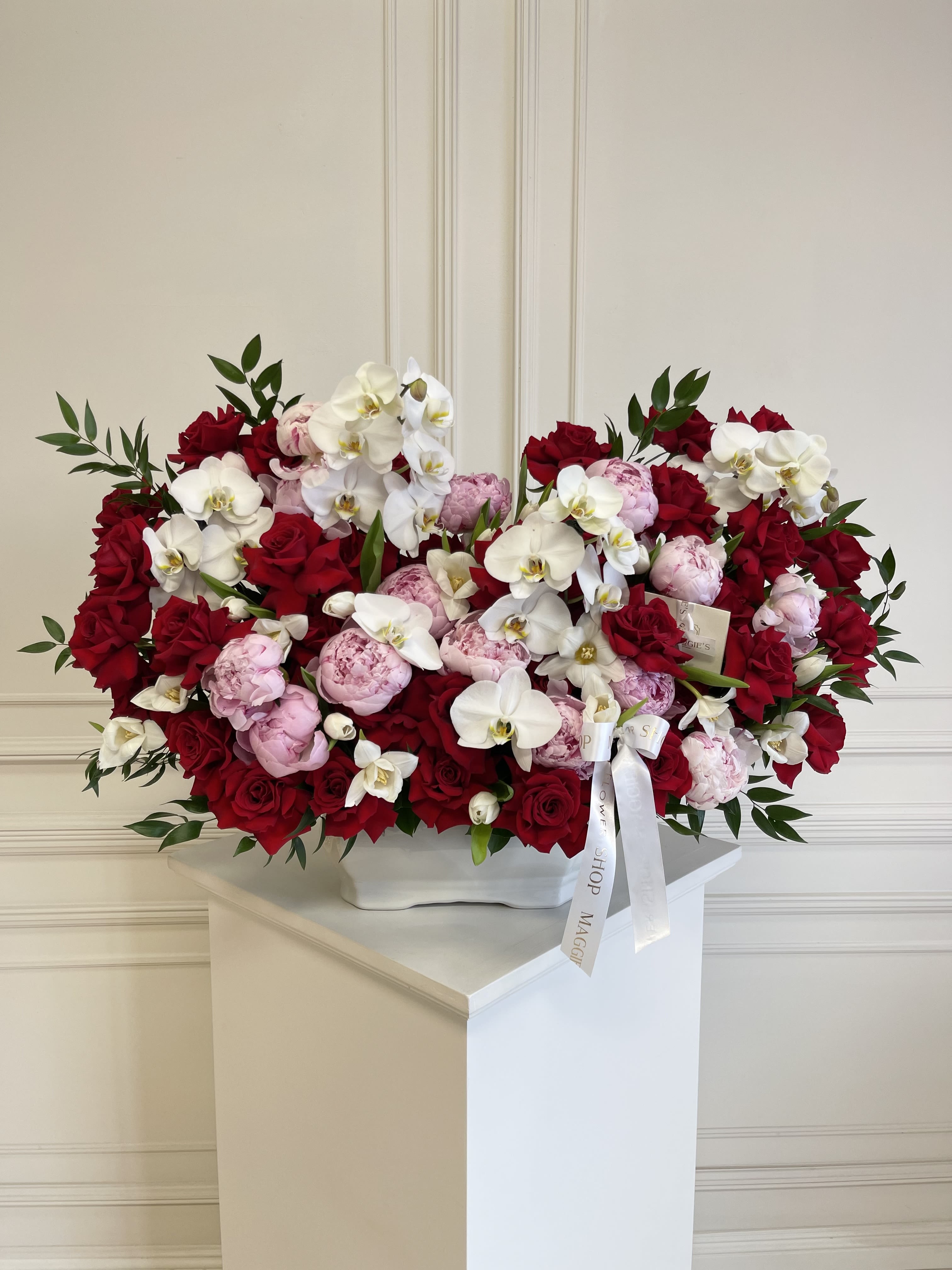 MFS Le Grand Amour  - Reflexed Roses  Peonies  Orchids  Tulips   #765