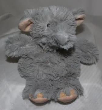 Elephant Warmie Jr. - Junior Warmies are the world's best-selling heat-able soft toys. They are gently scented with French lavender, known for its wonderful fragrance and calming characteristics. Just heat in the microwave, and enjoy the cuddly warmth and soothing fragrance. They can also be chilled and used as a little ice pack. Junior Warmies are up to 9" tall.