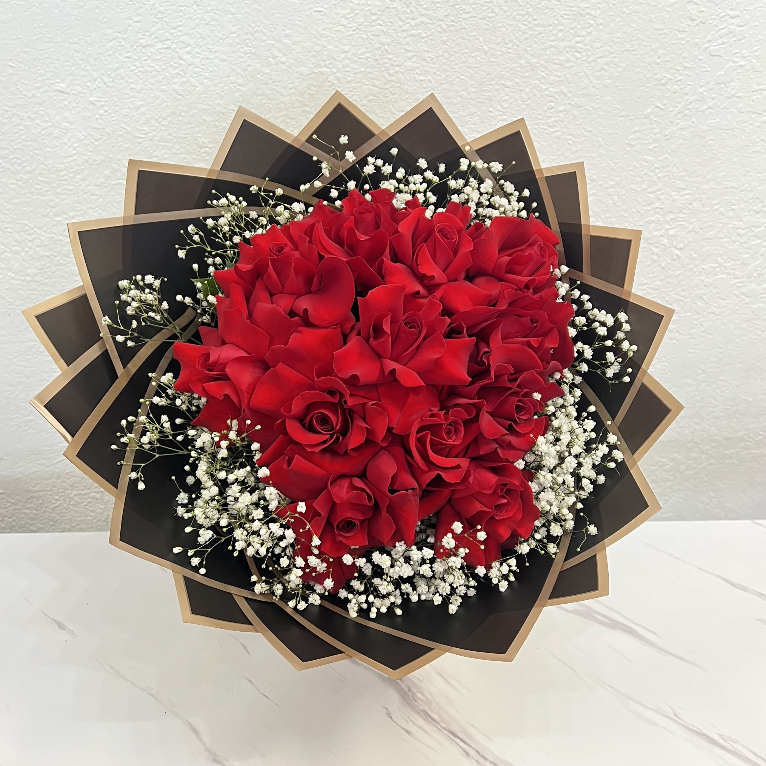 (12) Open Red Roses Bouquet - 12- Open Red Roses Bouquet With Babiesbreath