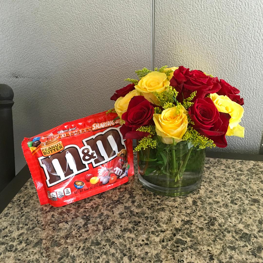 Red/Yellow Roses &amp; MM's - As shown
