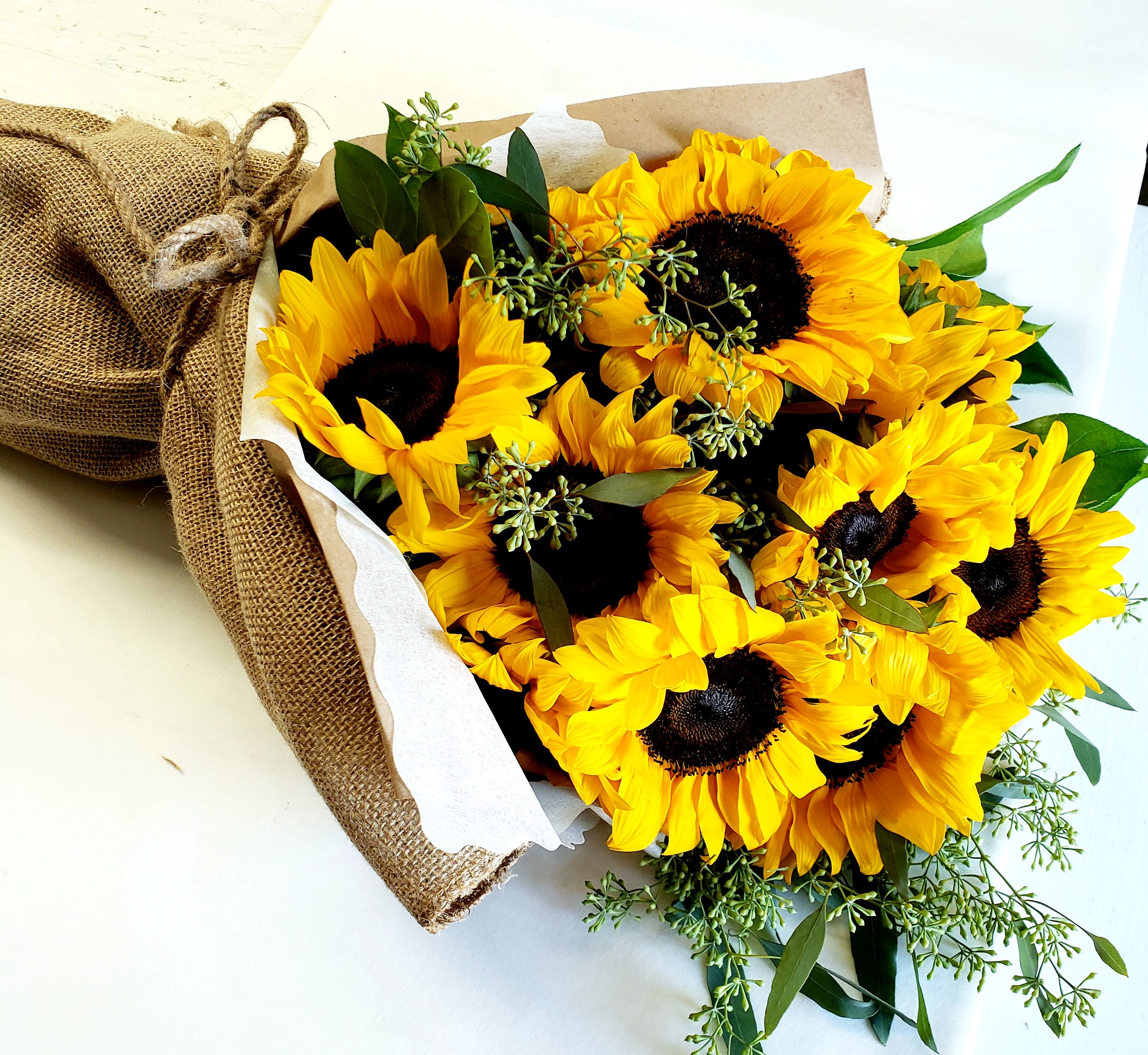 Armful sunflowers - 14"W x 20" L