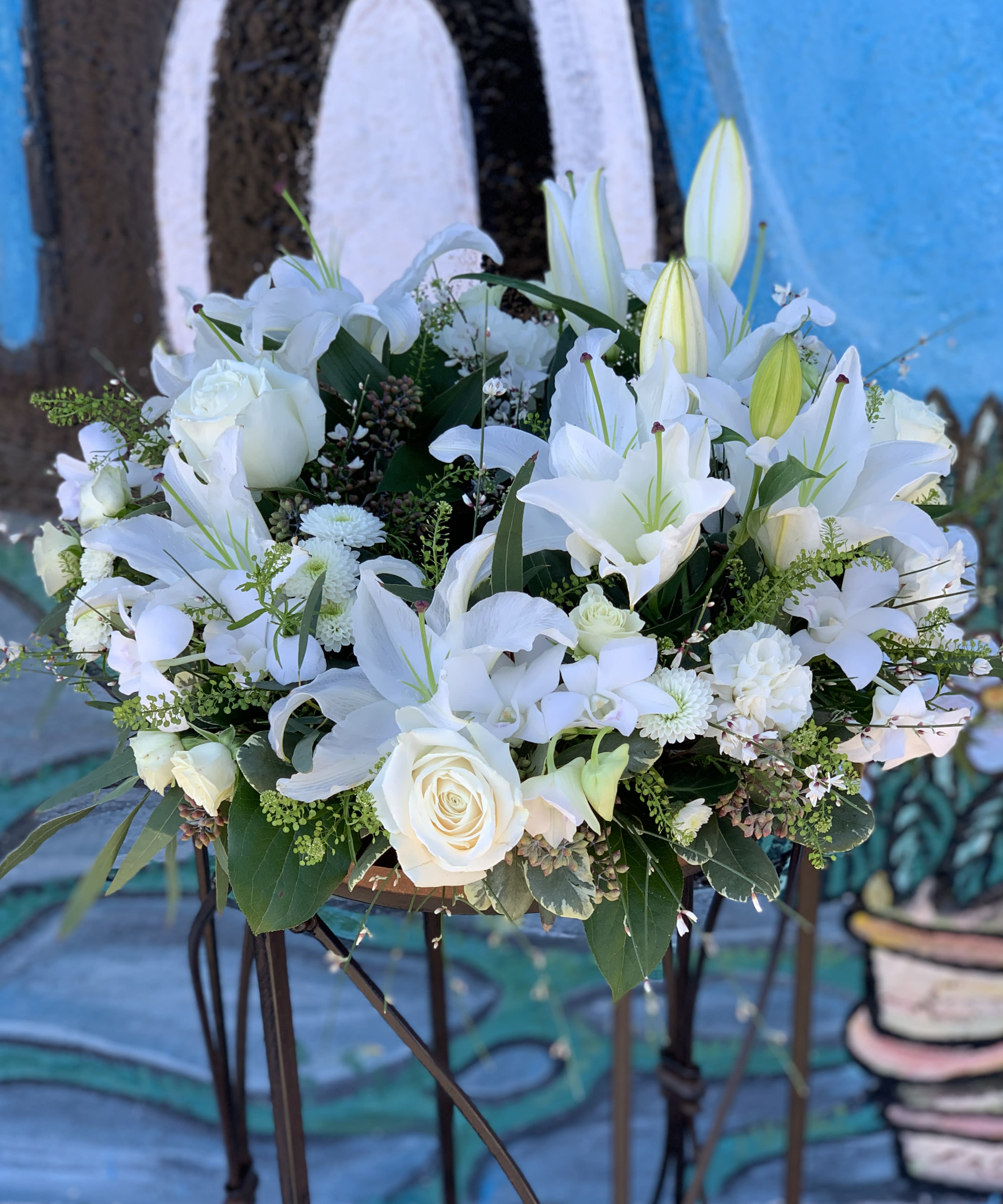 White Clouds - *Please note that this arrangement is to place an urn in the middle*   *Order must be placed 2 - 3 days in advance* (Please note, same day pick-up or delivery is not available for this product) 