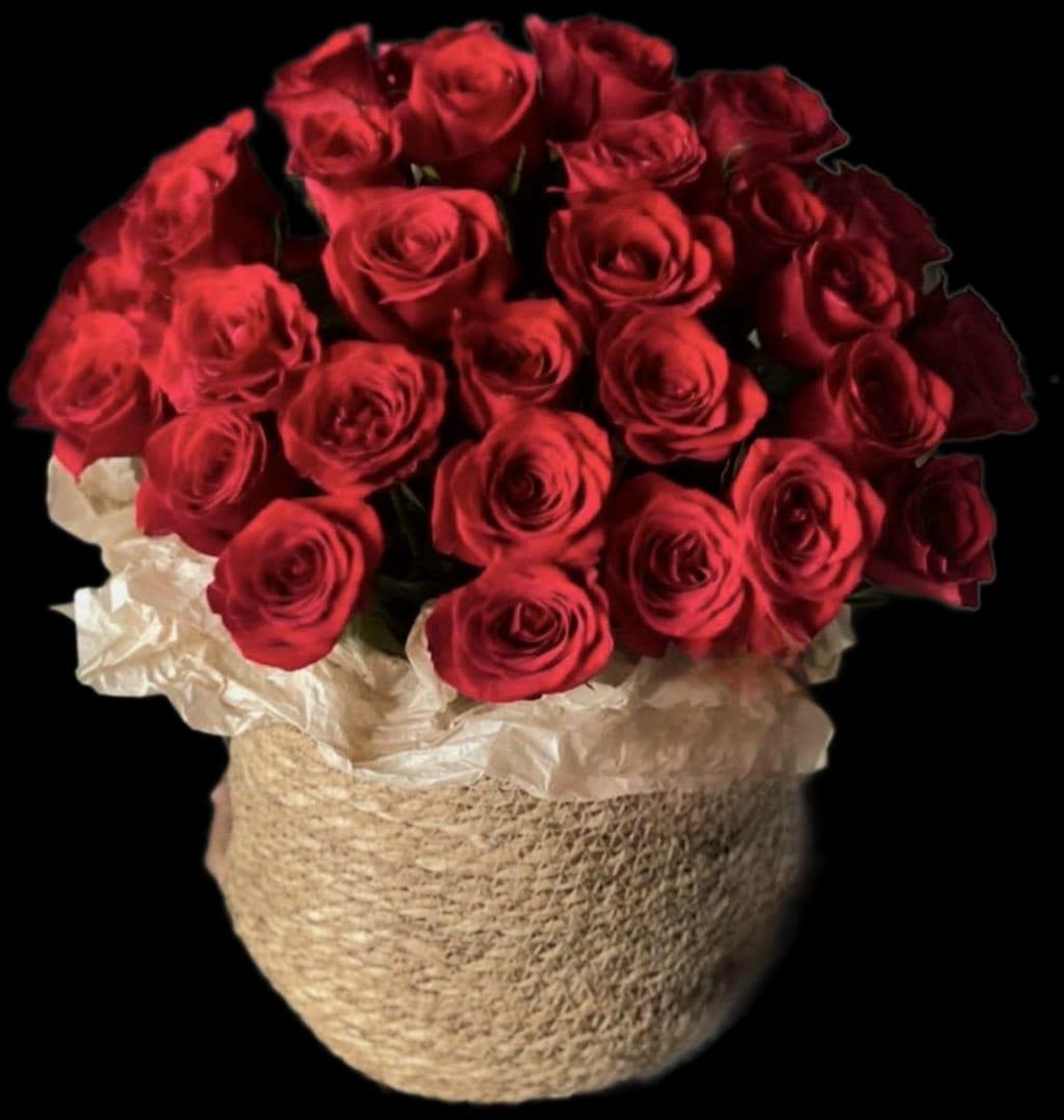 DARLY - A beautiful basket filled with red roses, adorned with Korean paper and tied with a lovely ribbon. Ready to melt the heart of your loved one.
