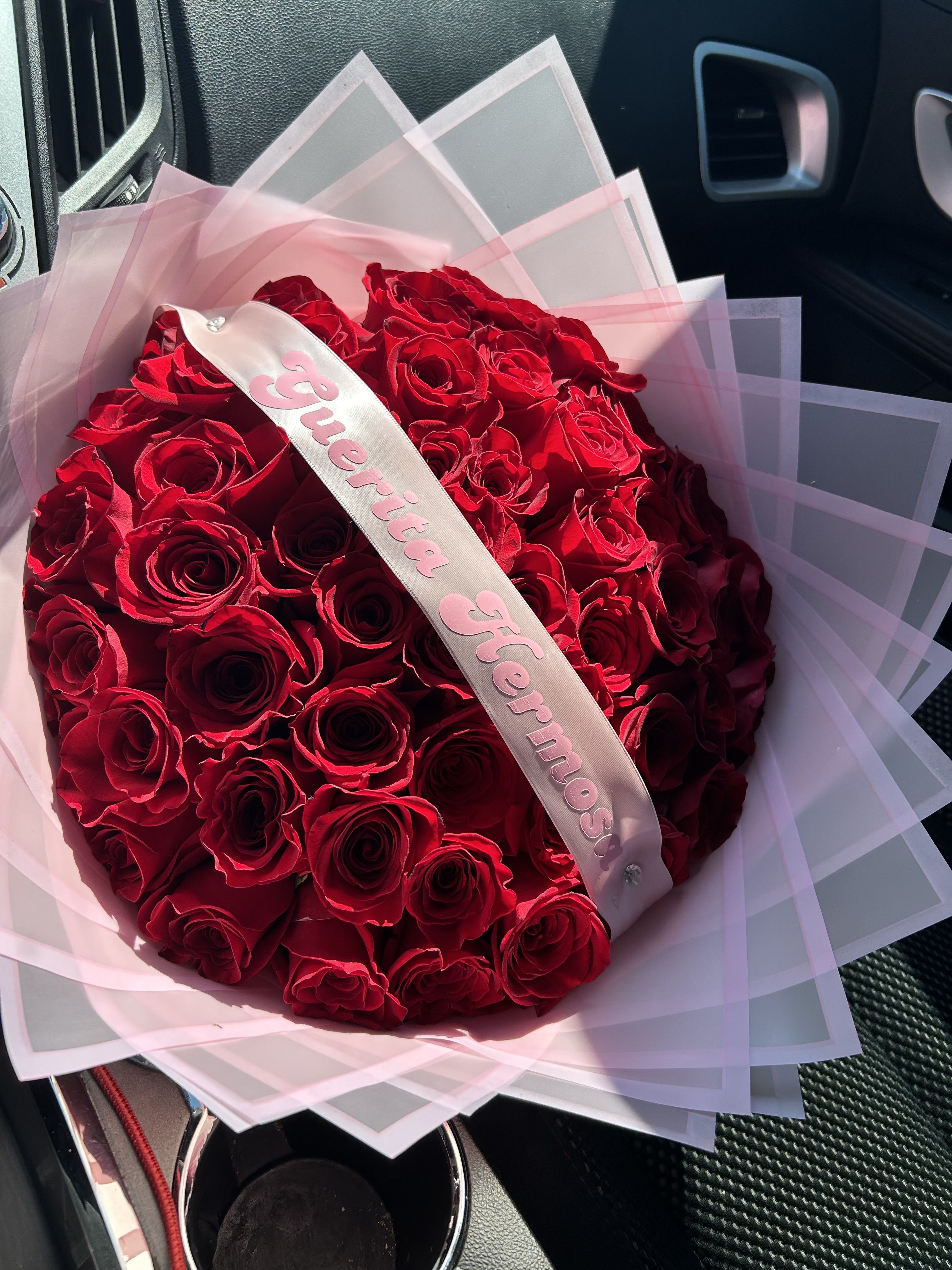 Para Mi Guerita Hermosa Ramo - Beautiful 50ct all red roses bouquet perfect for your loved one or just a gift for that person in your life it includes the ribbon