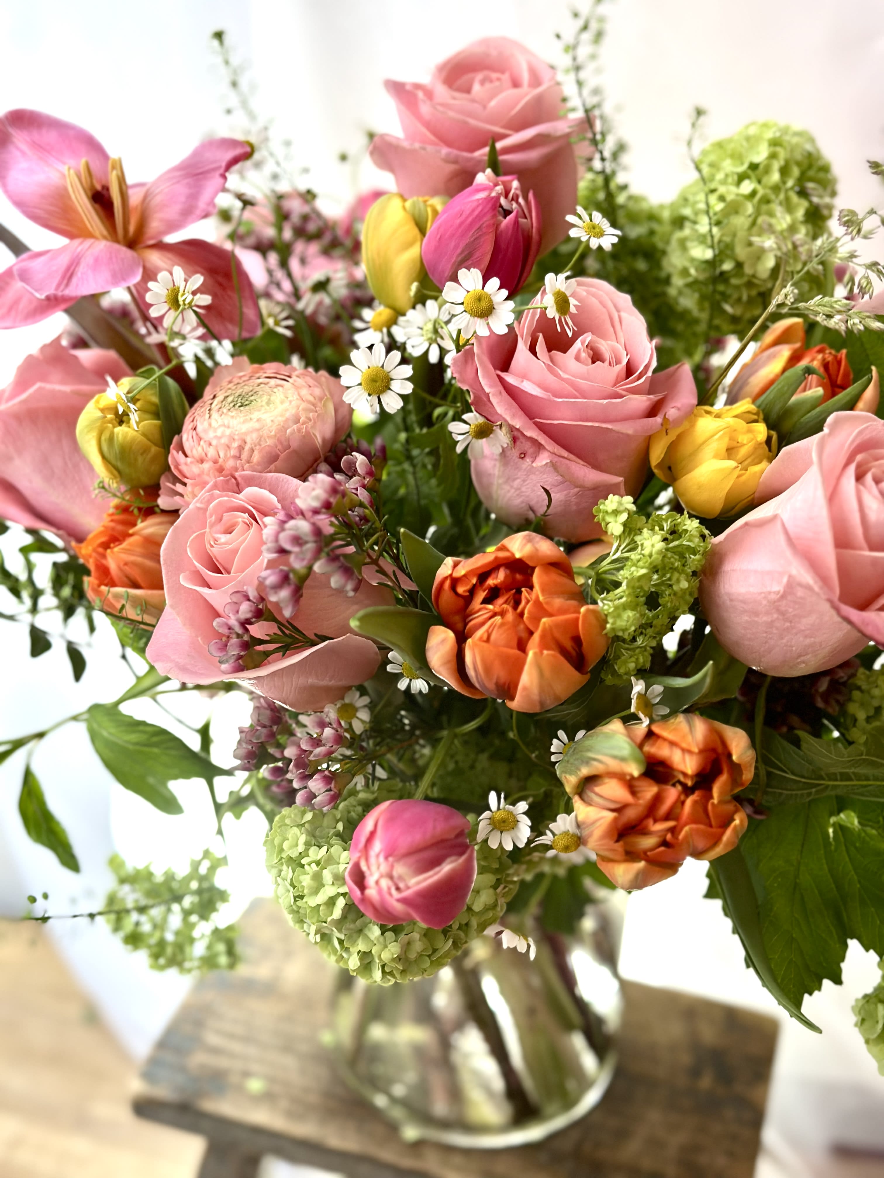 Starlight  - Fun spring flowers! A pretty mix of tulips and roses. Perfect for #mothersday 
