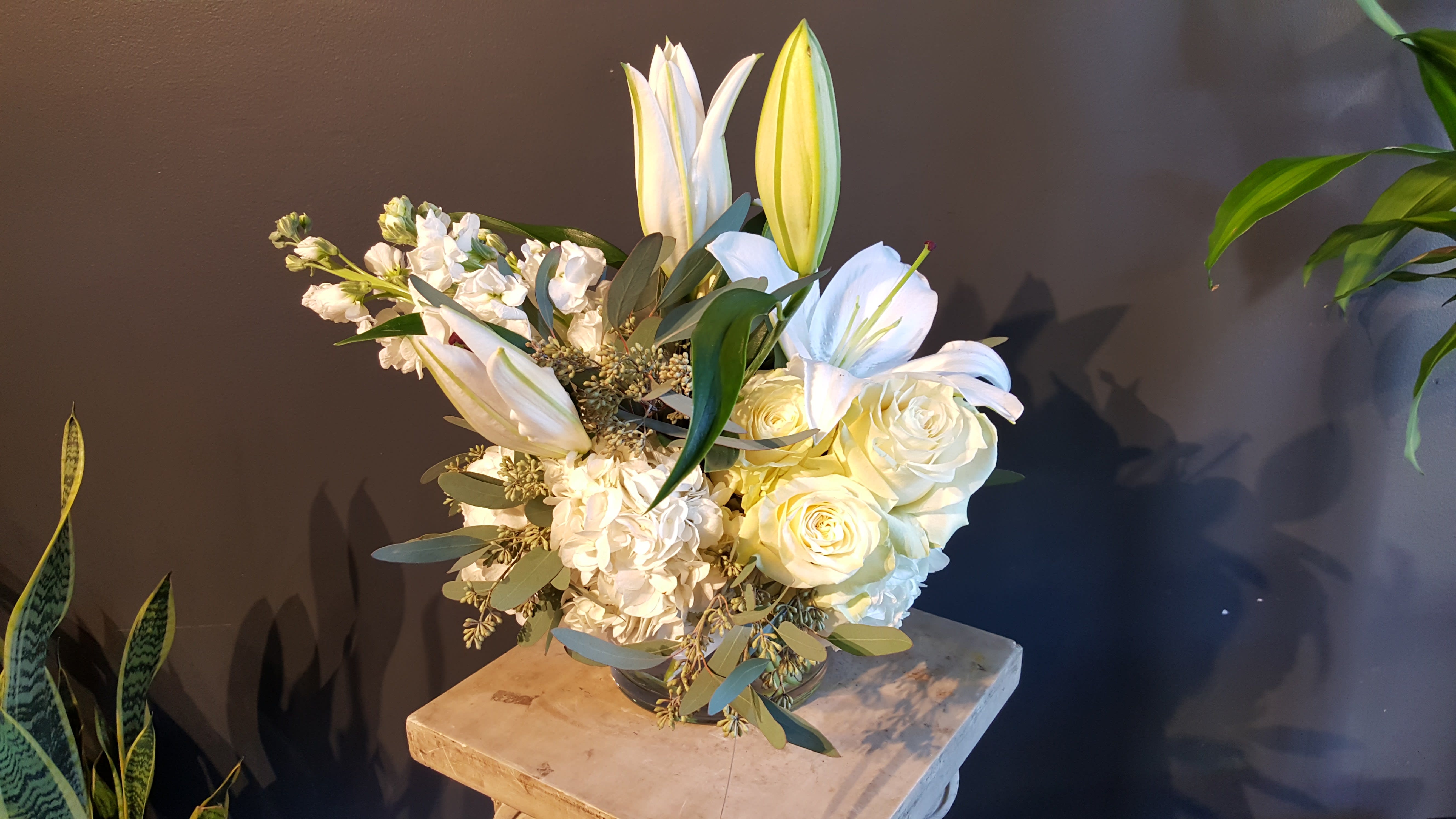 SG-1 - Medium Sized arrangement.  You can never go wrong with white and green. ;-)