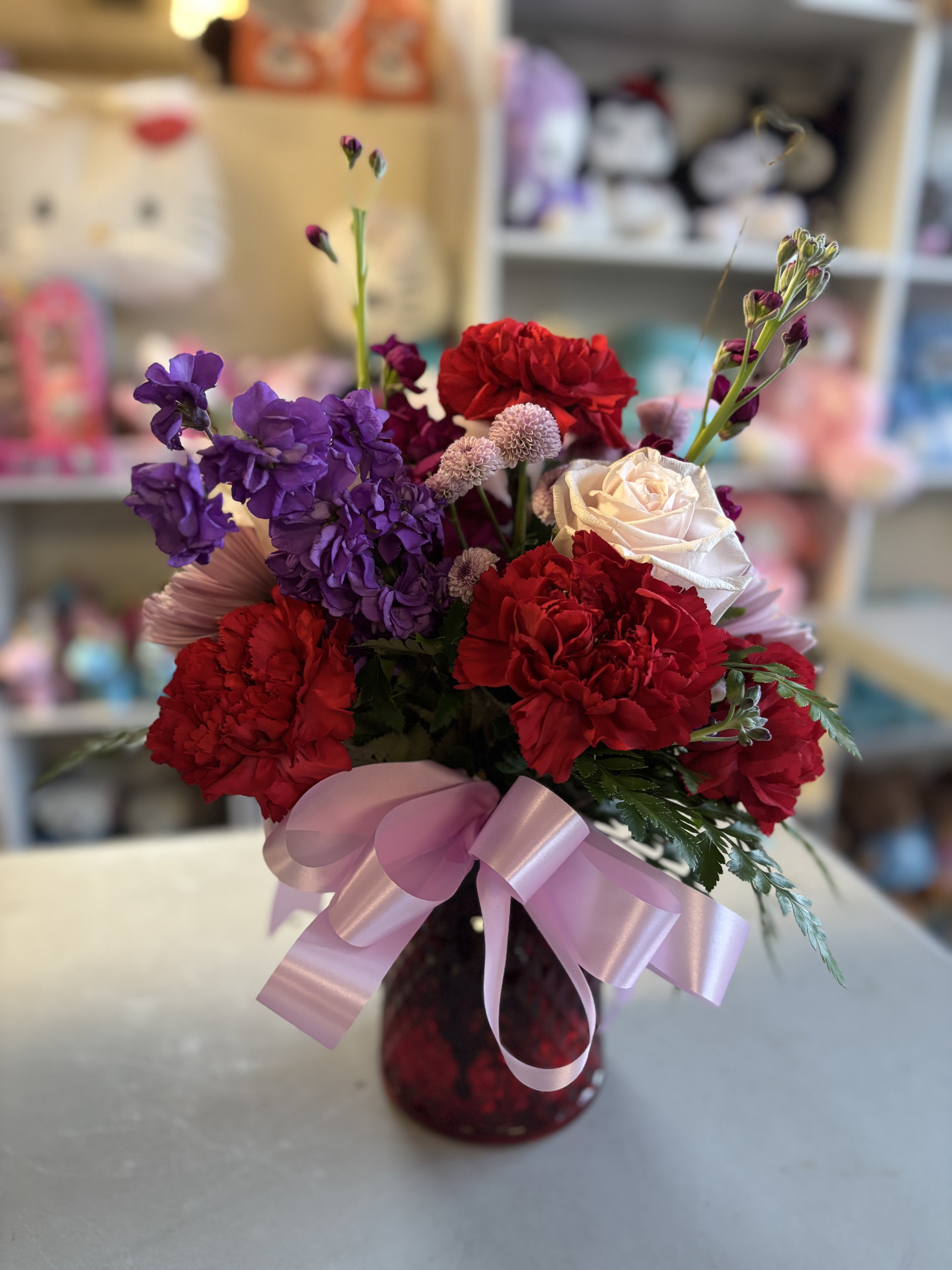 Beauty Flowers - fresh flowers in vase 