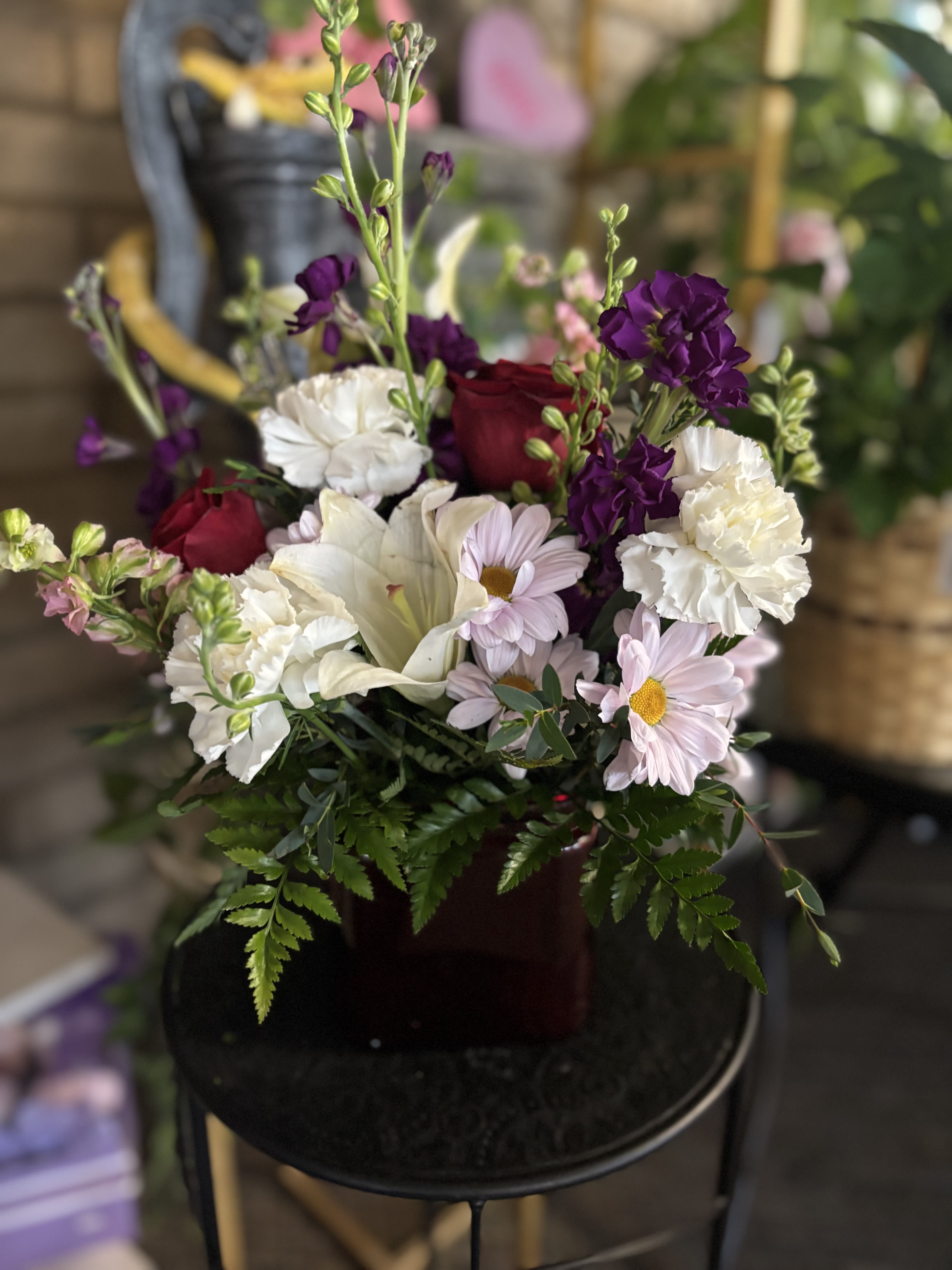 Floral Cube  - fresh flowers in cube