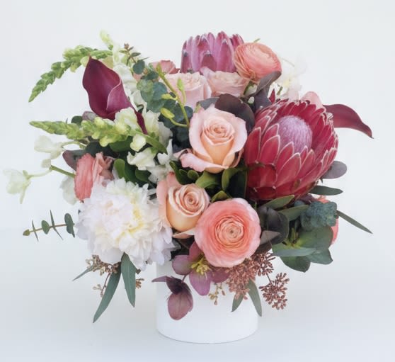 Julia - Peony, callas, orchids, protea, snap, roses and ranunculus