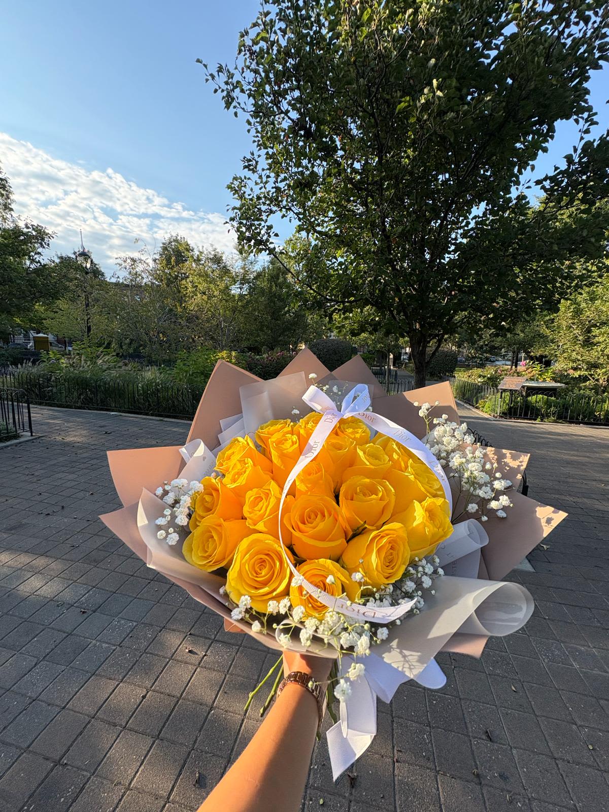 24 yellow roses bouquet - A radiant bouquet of 24 yellow roses, symbolizing joy, friendship, and warmth. Perfect for brightening someone’s day or celebrating special moments with a touch of sunshine.