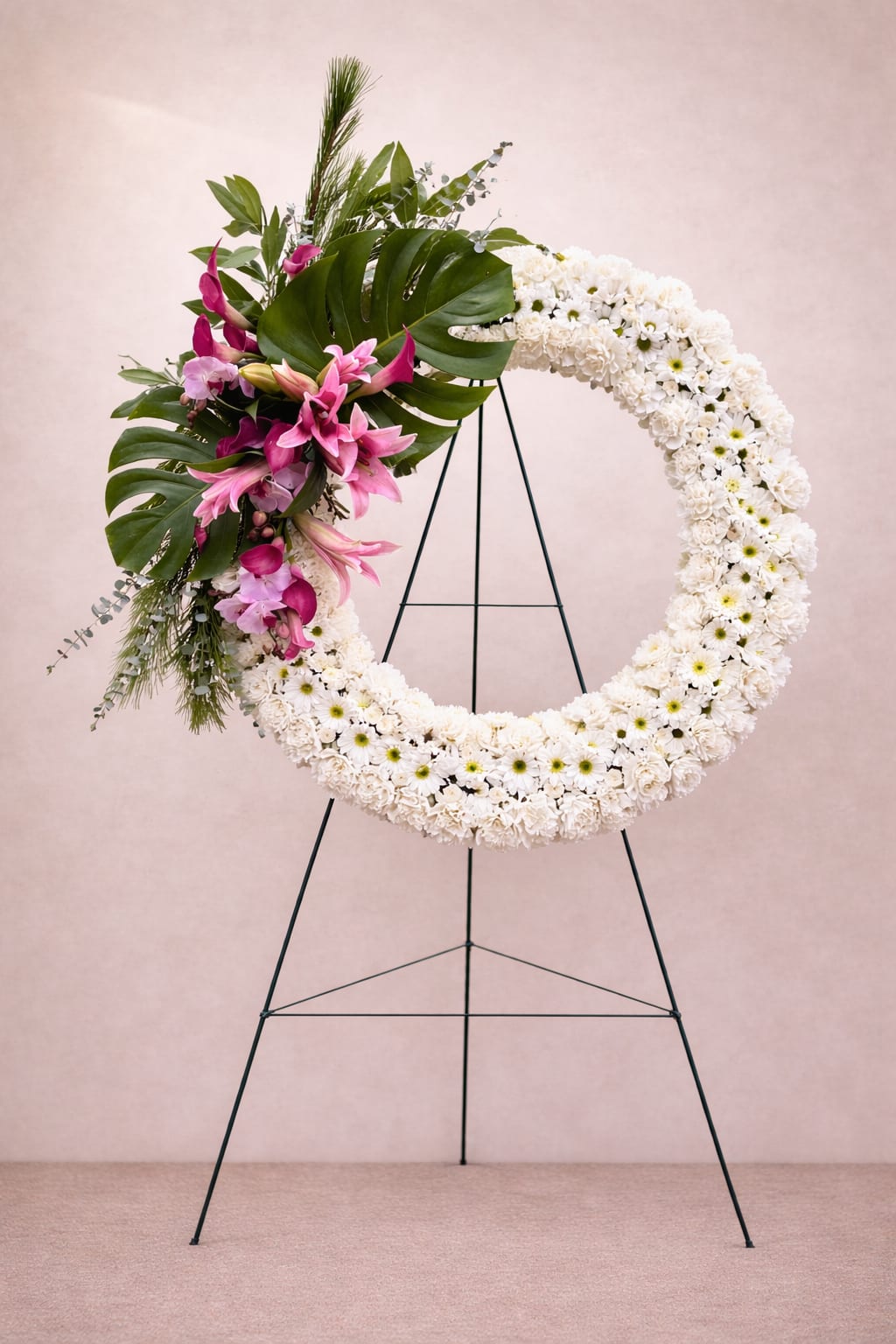 Eternal grace - Beautiful arrangement to remember a loved one 