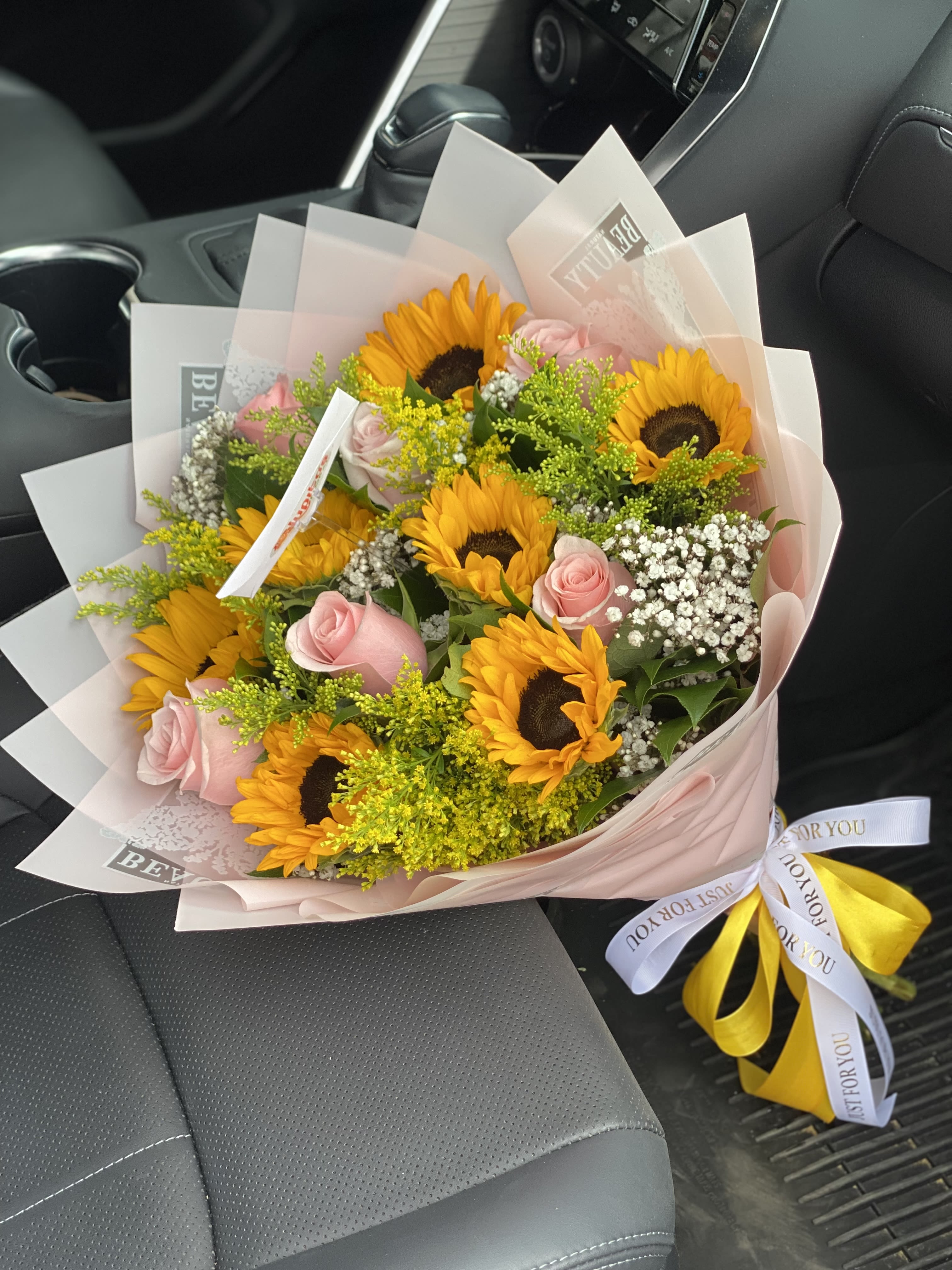 Rose and Sunflower Bouquet - You can ask for change in colors during checkout. Standard=6 Roses&amp;6 Sunflowers//. Deluxe = 12 Roses &amp; 6 Sunflowers//.